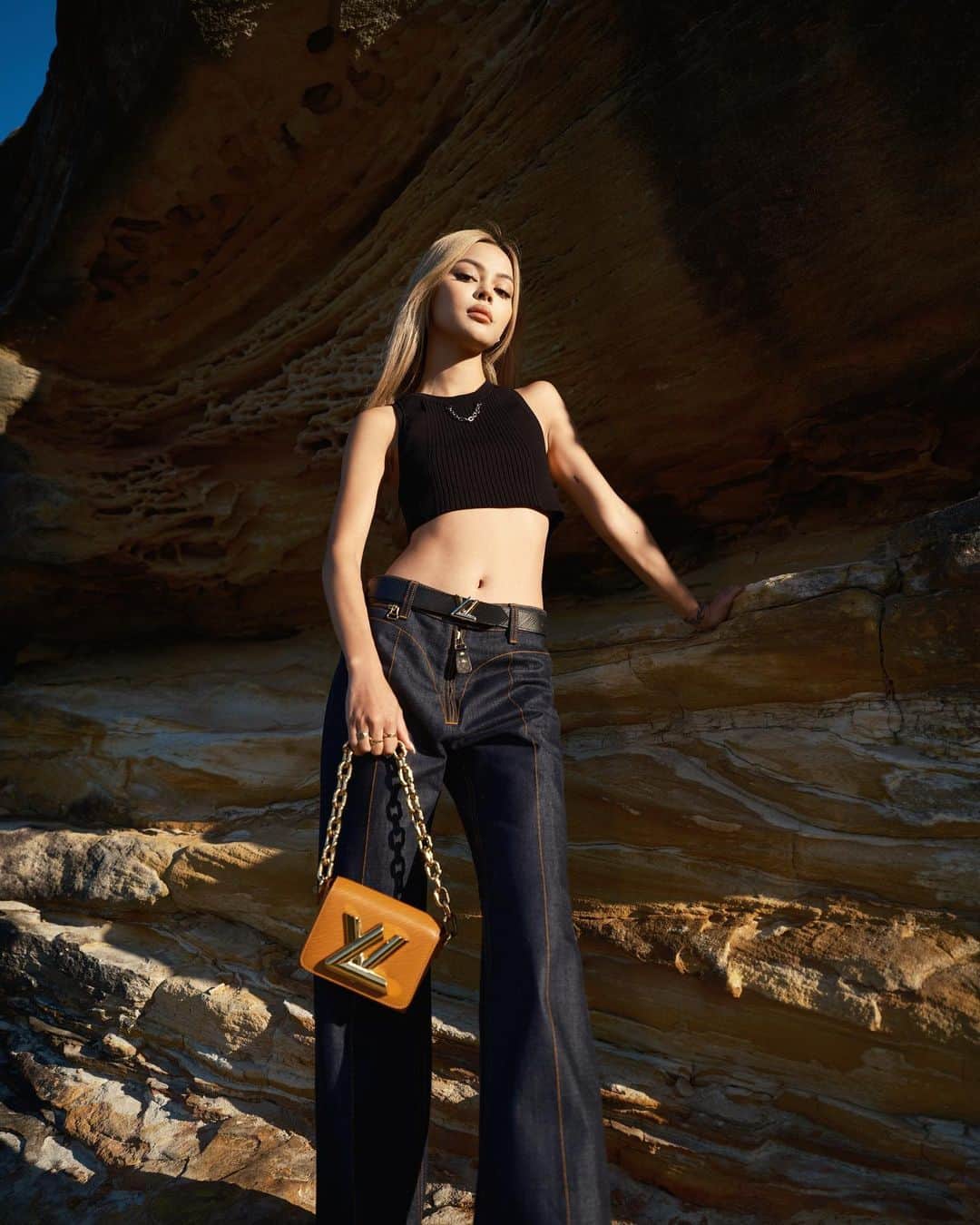 リリーマイマックさんのインスタグラム写真 - (リリーマイマックInstagram)「LV by the sea 🌊 @louisvuitton #LVNautical」6月25日 23時38分 - lilymaymac