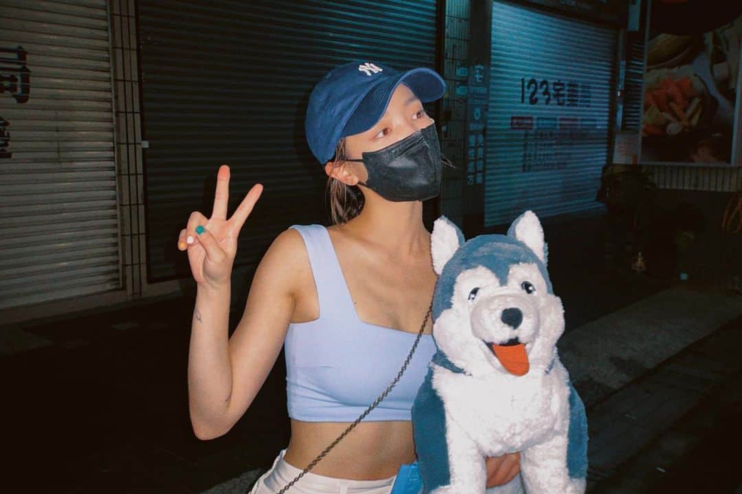 ジングルワンのインスタグラム：「： ZZZ」