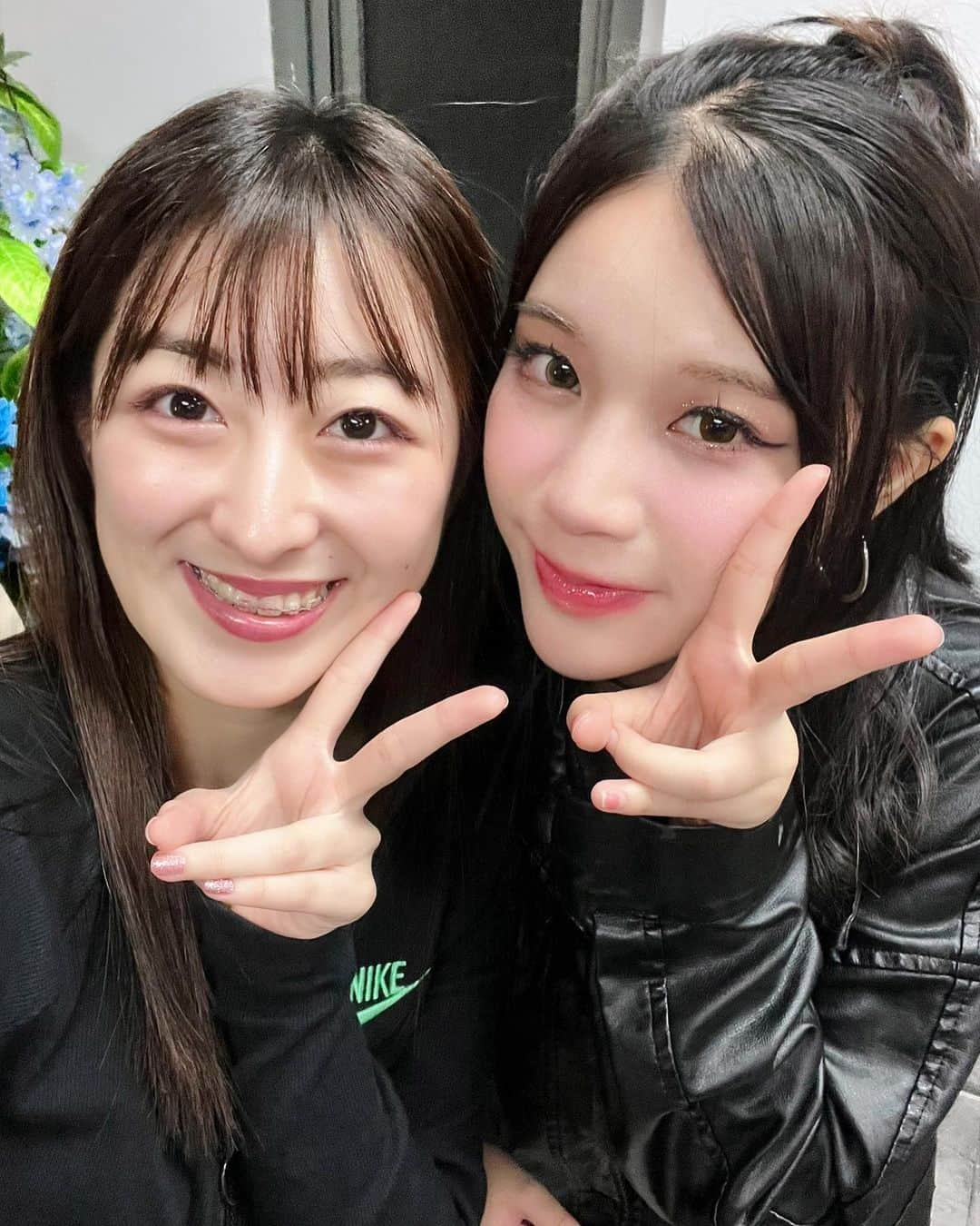 伊豆田莉奈さんのインスタグラム写真 - (伊豆田莉奈Instagram)「🖤INDY CAMP💚 Open Camp Concert 2023  ทุกคนเก่งมากๆๆๆ สนุกมากๆๆๆๆ✨️ รินะได้ไปดู2รอบค่ะ🎤 รินะได้พลังจากน้องๆทุกคนจริงๆ😭👏 ทำให้รินะก็รู้สึกตื่นเต้นและแอบอยากลองทำเพลงของตัวเอง555 แต่ละคนมีเสน่ห์ของตัวเองและskillของตัวเองที่แตกต่างกัน แต่รวมพลังของทุกคนทำให้หญิงใหญ่มากขึ้นอีก!!!! สุดยอดมากๆๆๆๆ😭👏👏👏 รอติดตามเพลงของทุกคนอยู่นะ🥰🫶 สู้ๆนะ😌✌️🤍  @idpd.records  #opencampusConcert2023 #INDYCAMP #IzurinaCGM48 #FortuneCGM48 #MarminkCGM48 #PepoCGM48 #NenieCGM48 #MilkCGM48 #CGM48」6月26日 0時44分 - rina.cgm48official