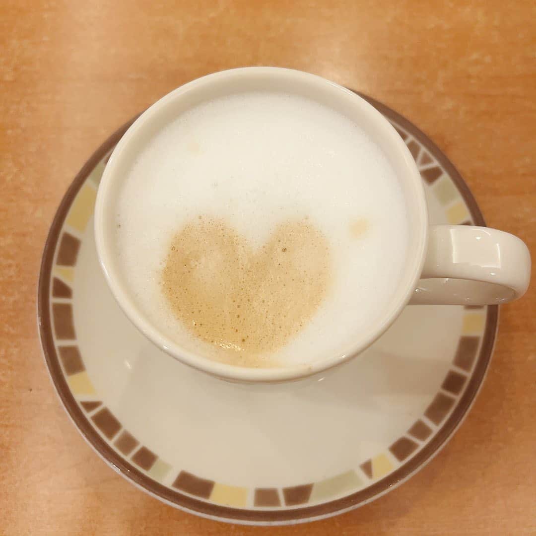 竹本茉莉のインスタグラム：「. 最近のカメラロール📸 (食べ物しかない…！) カレーはストーリーに載せてます . 太陽のタマゴいただいたんだけど、天国の食べ物でした！めっちゃ美味しかった😭」