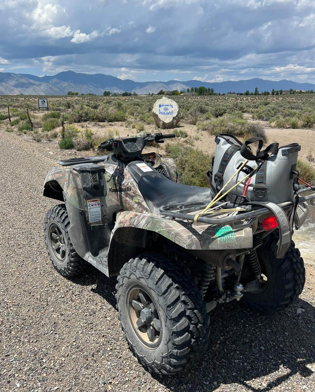 ストーン・コールド・スティーブ・オースチンのインスタグラム：「Sunday cruise #sunday #ride #4x4 #nevada #kawasaki」