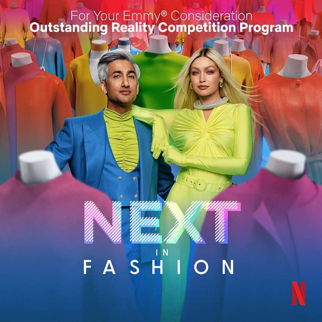 Carolina Gonzalezのインスタグラム：「✨For Your Consideration ✨ The 2023 Emmy's Variety, Nonfiction, Reality Makeup 💄 💄 Next In Fashion Season 2  @gigihadid  Hair @laurapolko  #MakeupByMe @cgonzalezbeauty  Stylist @elizabethsulcer   Dept Head/ Designer @jilloshrymakeup The NIF Team; @makeupartistlife @tarazielenski @shannoncdolly @steph_wise_is_huge   @local706 @iatselocal798 @netflix @televisionacad @nextinfadhion  #emmys2023 #televisionacademy #nextinfashion2」