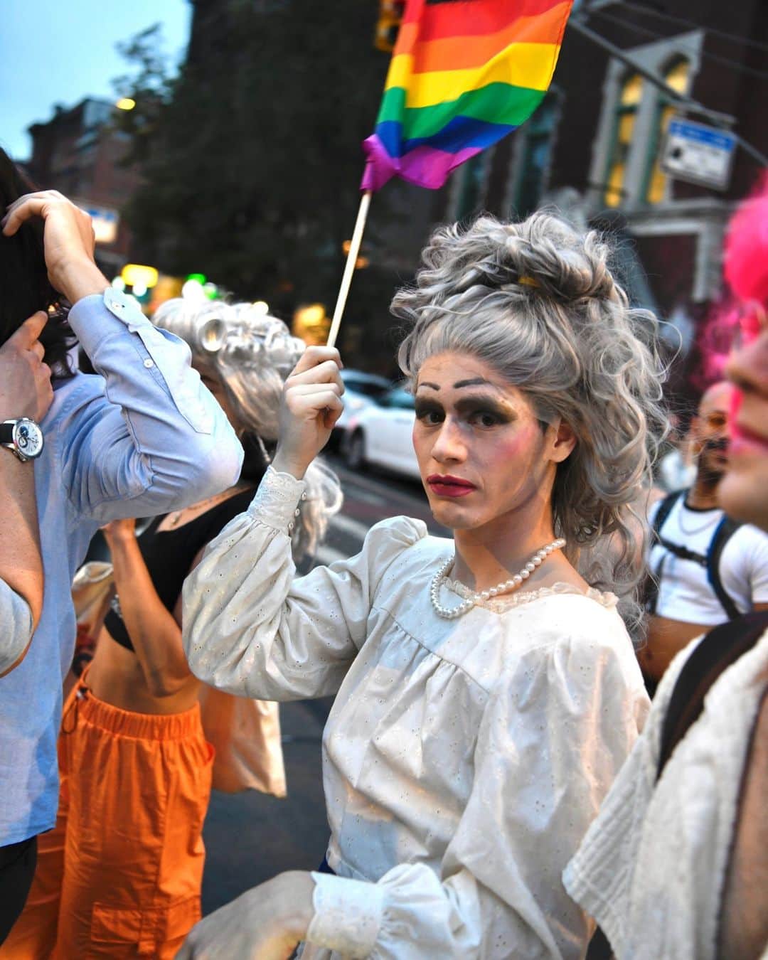 Vogueさんのインスタグラム写真 - (VogueInstagram)「In New York City, Pride Month’s final weekend was marked, as ever, by all kinds of joyful goings-on. They began on Friday evening, when the 29th annual Drag March stretched from Tompkins Square Park to the Stonewall Inn, and continued on Saturday, when the 31st annual Dyke March streamed from Midtown Manhattan to Greenwich Village. Photographer Ryan McGinley was on the ground at both, capturing the crowds, the colors, and the spirit of resistance as participants turned looks and wielded signs.   Tap the link in our bio to see more from #Pride2023. Photographed by @ryanmcginleystudios」6月26日 3時10分 - voguemagazine