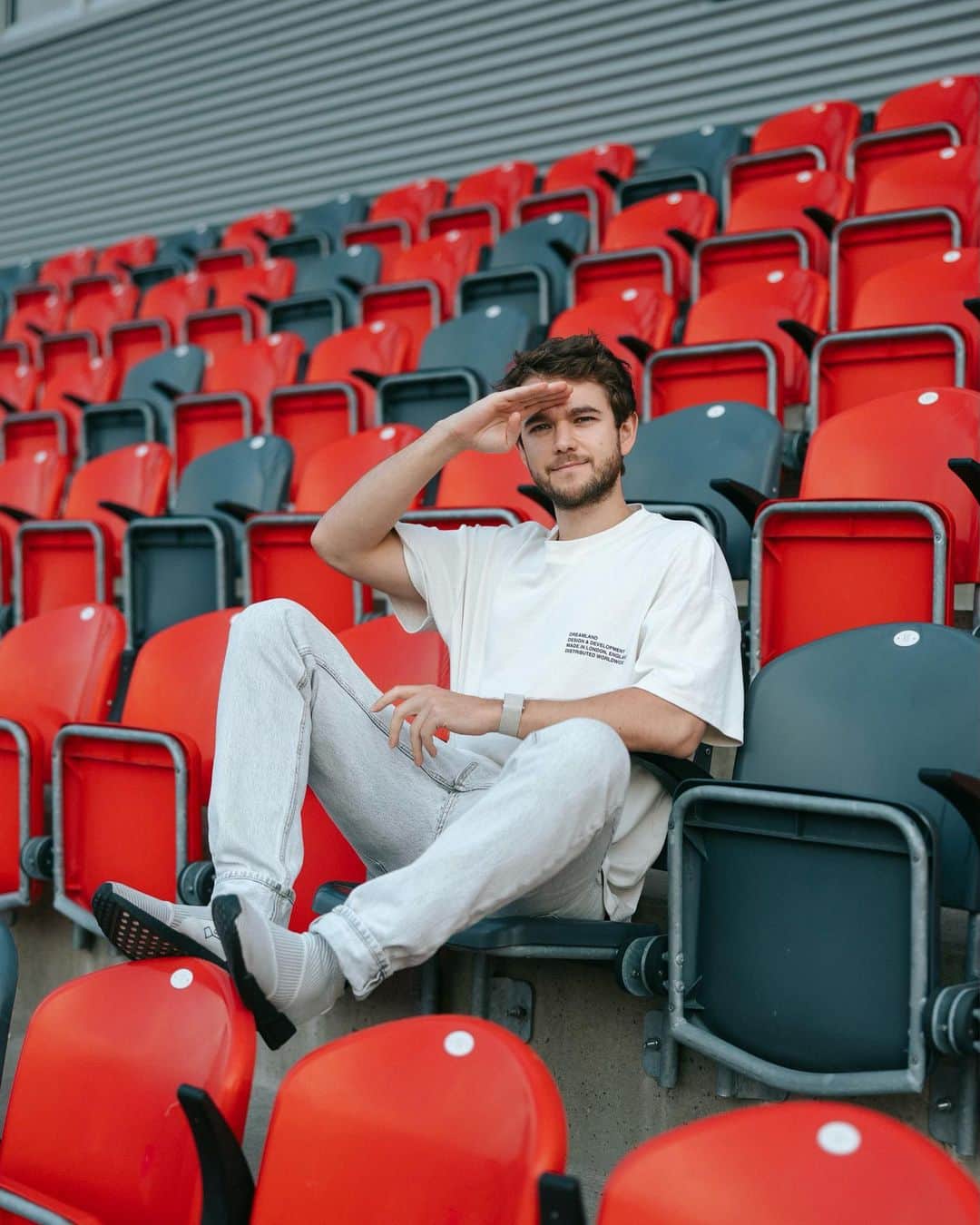 ゼッドさんのインスタグラム写真 - (ゼッドInstagram)「thank u Chicago & Ottawa for the fun times ♥️  📷: @jbajsel  🎥: @harrisonferrante」6月26日 5時26分 - zedd