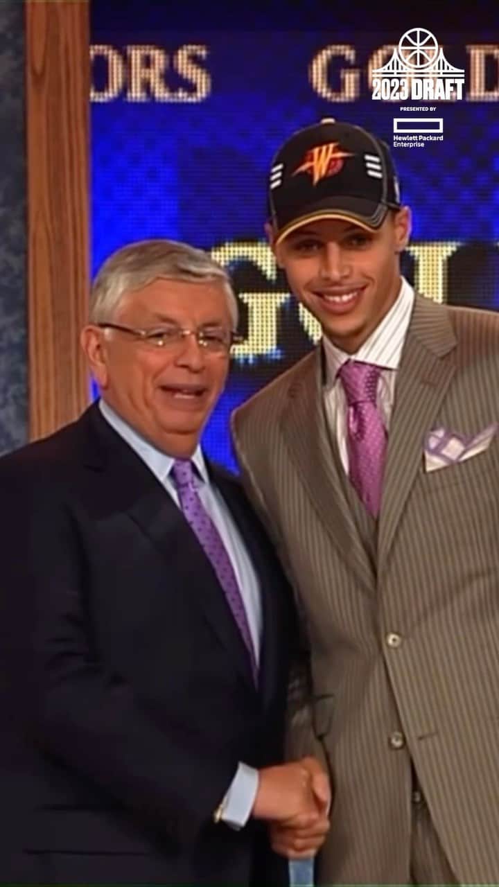 ゴールデンステート・ウォリアーズのインスタグラム：「On this date in 2009, the Golden State Warriors drafted 3️⃣0️⃣  & the rest is history 😎  @hpe || #DubsDraft」