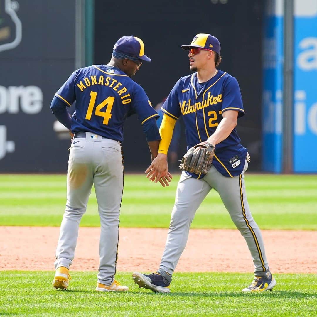 ミルウォーキー・ブルワーズのインスタグラム：「Series? Won.   #ThisIsMyCrew」