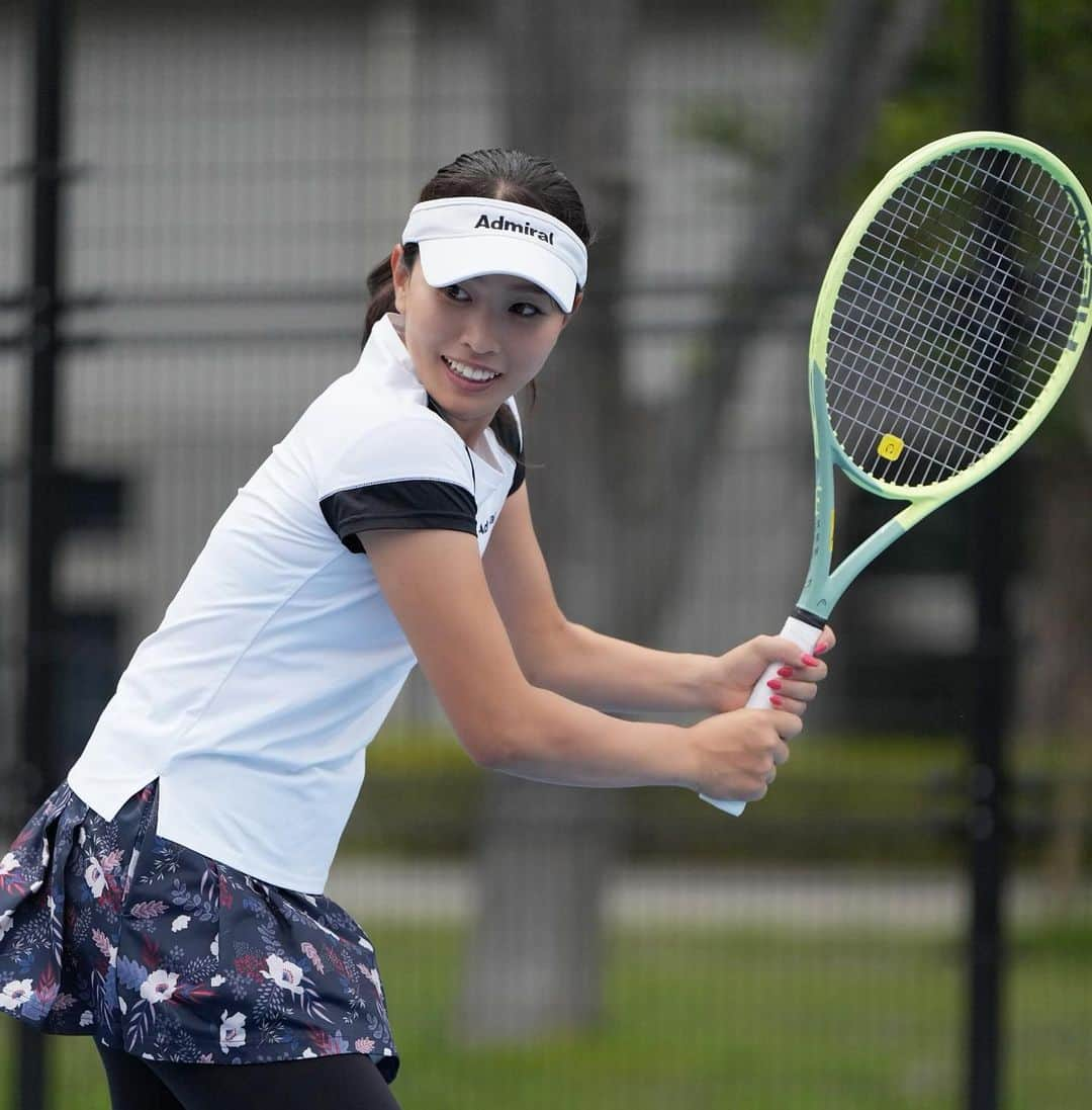 宇野真彩さんのインスタグラム写真 - (宇野真彩Instagram)「おはようございます☀  昨日は夜21時までイベント🎾 ご参加いただいた皆さま、楽しい時間をありがとうございました😆✨  本日は朝から9:00から6時間😳 NOAH溝の口校様でイベント▶︎テニス女子サークル👭🎾  今日も一日頑張ります😌🤍」6月26日 7時24分 - uno_maaya