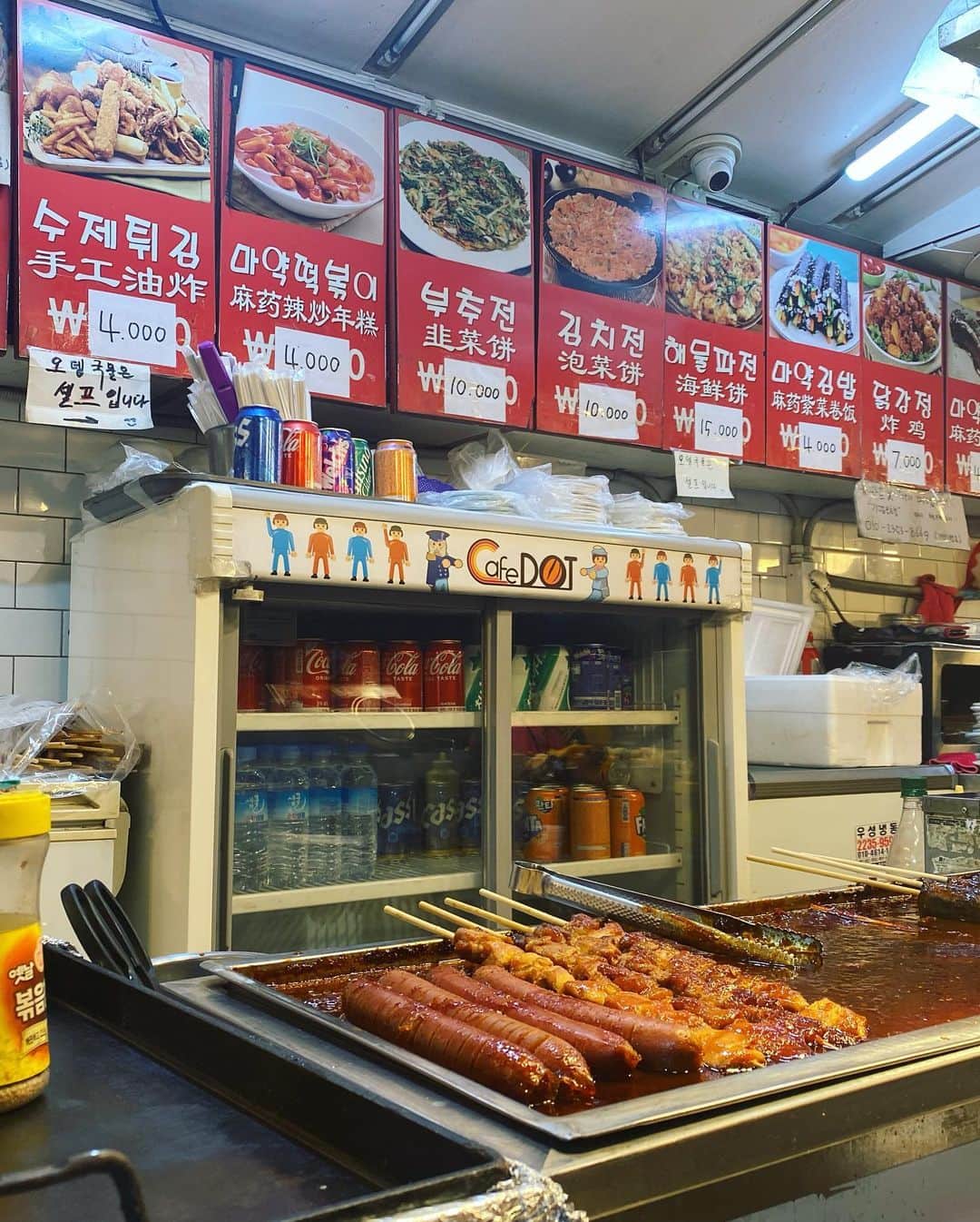 後関好宏さんのインスタグラム写真 - (後関好宏Instagram)「数年振りの🇰🇷韓国旅行へ！！  屋台👉ウナギ👉牛肉ホタテアワビ👉タッカンマリ👉冷麺👉カヌレ&エッグタルト👉サムギョプサル&焼き飯。  日本でも韓国料理よく食べるんですが、やっぱり本場は違いますね。どれも最高でした、また行きたい！！  #韓国 #ソウル #Seoul #잘먹었습니다」6月26日 8時36分 - gosekky