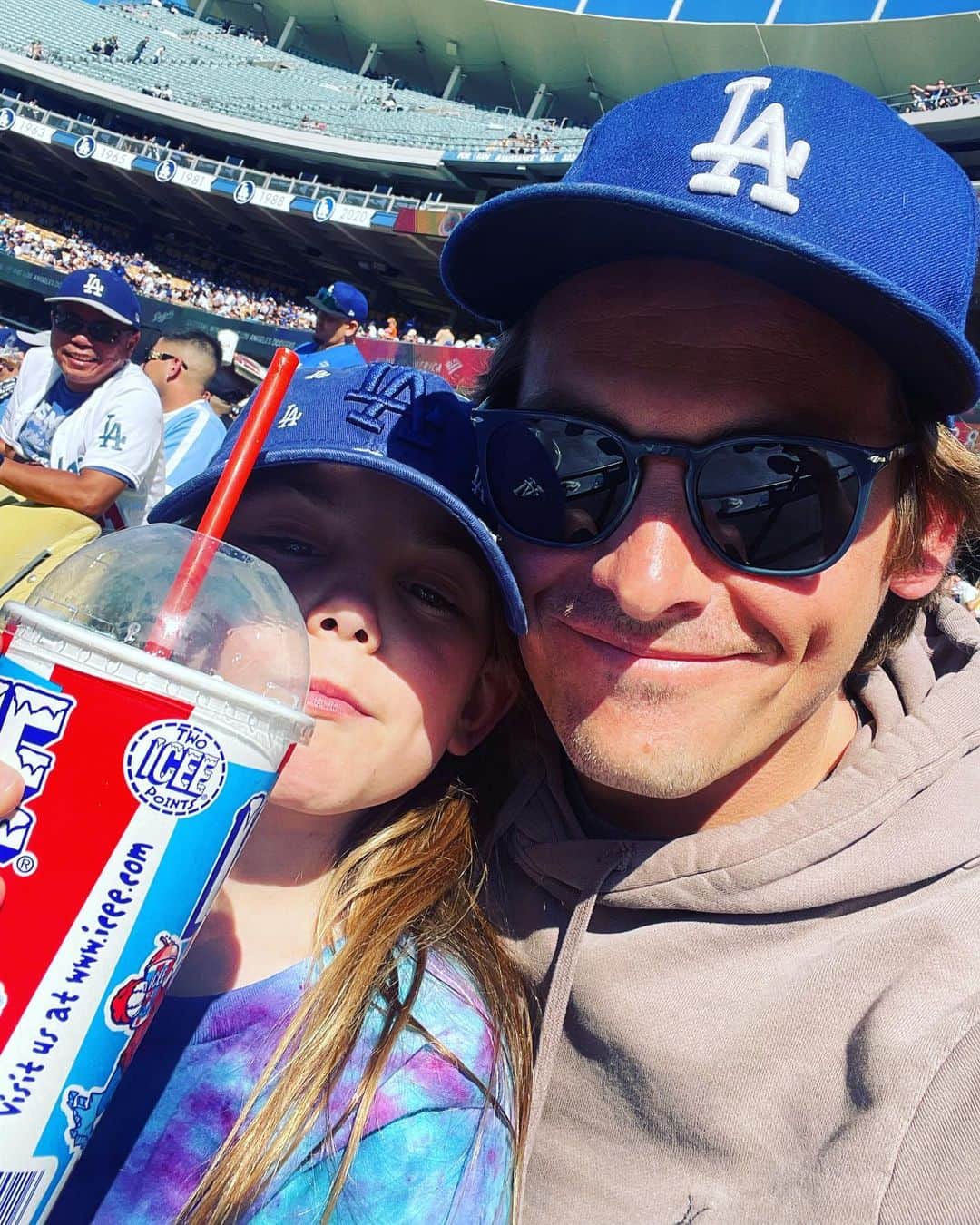 ケヴィン・ゼガーズのインスタグラム：「First game. Lasted 3 innings.」