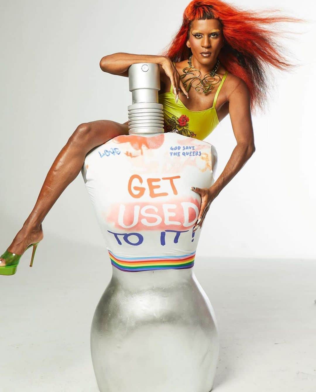 安田直美のインスタグラム：「RICHIE BRIANNA GIA BEN GET USED TO IT @jeanpaulgaultier #pride   @richieshazam @brianaandalore  @therealgialove @bendraghi   @jeanpaulgaultier  Photo @richieshazam  Styling @brianaandalore  Make up @rommynajor  Hair @errolkaradag」