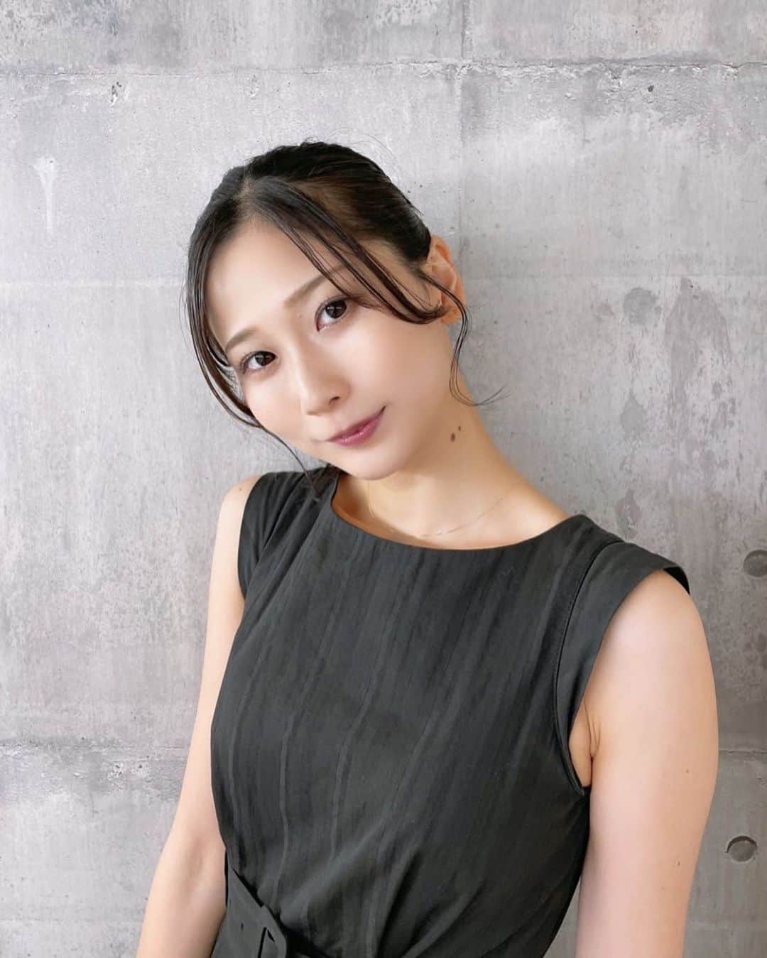 塩野響子のインスタグラム：「⠀ポニテすき、だよね？( ˘ω˘)❤︎ ⠀ ⠀」