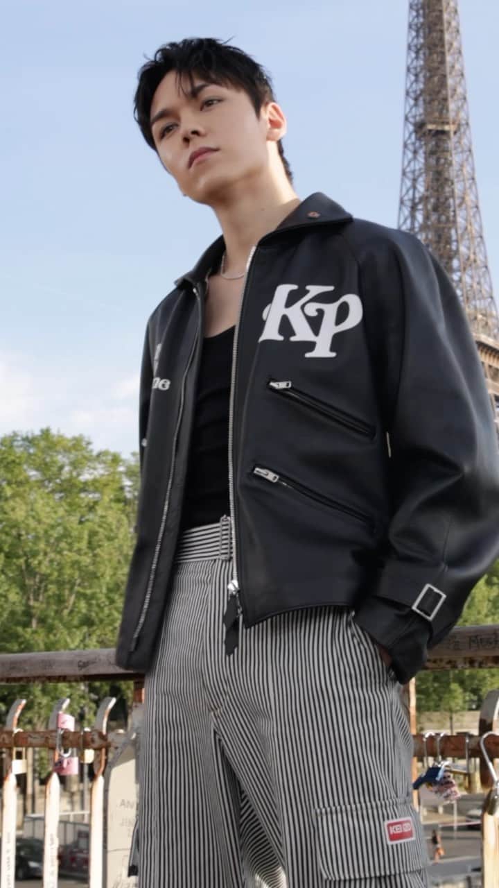 LVMHのインスタグラム：「Taking place on Passerelle Debilly in Paris, @kenzo SS24 welcomed exceptional guests such as Vernon, Offset, Winnie Harlow, Pharrell Williams, Tyga, Noah Cyrus, Rauw Alejandro, and so many more.    #LVMH #Kenzo #KENZONIGO」