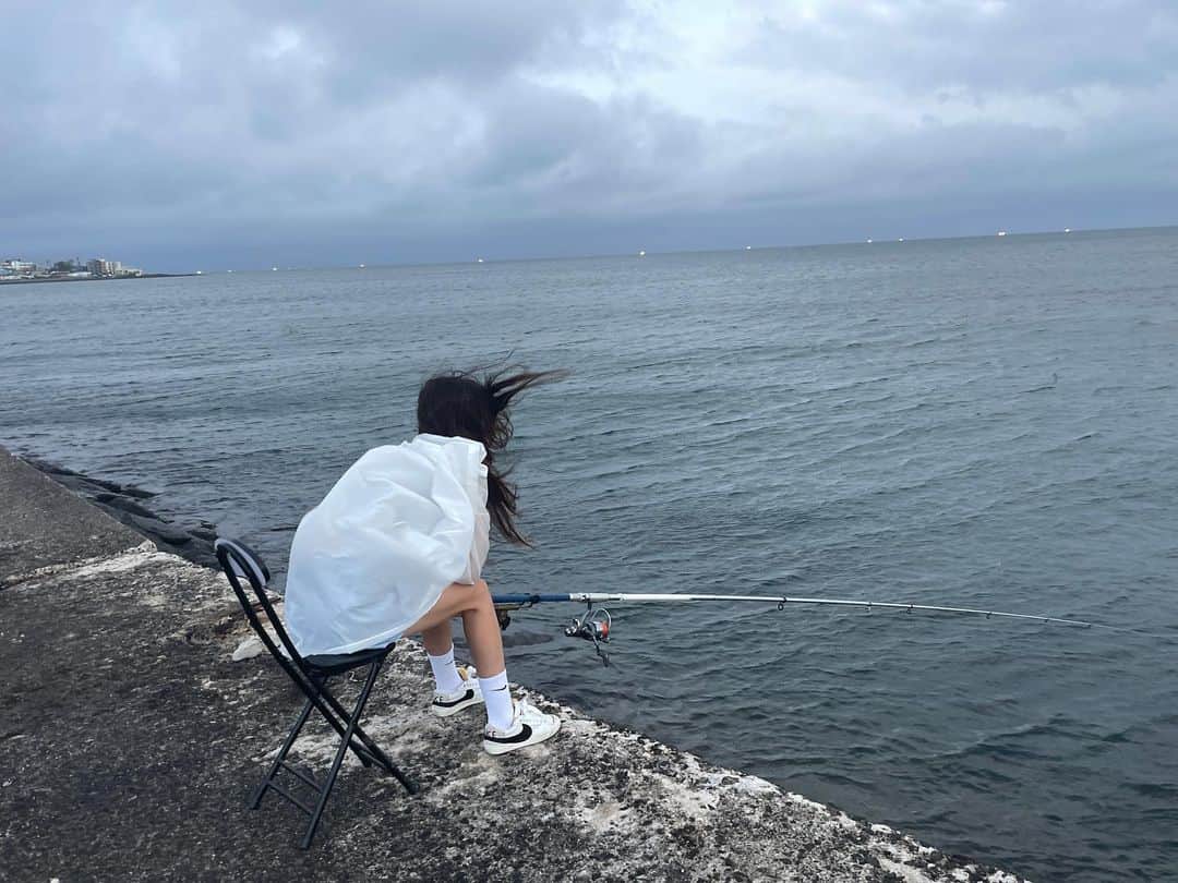 カン・イェウォンさんのインスタグラム写真 - (カン・イェウォンInstagram)「한치 잡으셨어요?  만나는거죠😀」6月26日 19時43分 - kangyewon0315
