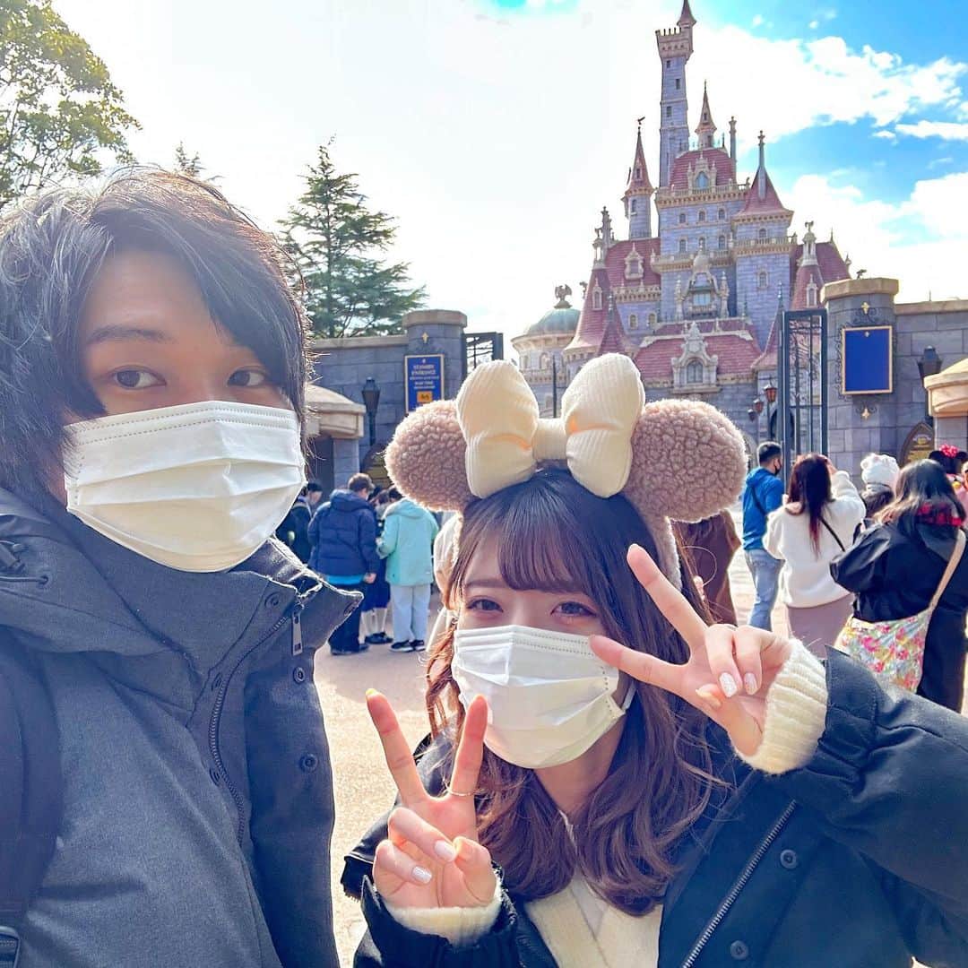 しほこのインスタグラム：「❤︎* ⁡ ⁡ Tokyo Disney Land🏰🐭💞 ⁡ ⁡ 赤ちゃん産まれる前に☺️🤍 ⁡ ⁡ #ディズニー #ディズニーランド #東京ディズニーランド #tdl #land #disney #disneyland #tokyodisneyland #夢の国 #夫婦ディズニー #夫婦デート #マタニティライフ #思い出  #20230119」