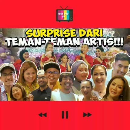 アユ・ティンティンのインスタグラム：「Video terbaru Qissyou TV sudah tayang 🤩  Kali ini Qissyou mau ajak kalian intip keseruan Surprise Birthday Party nya @ayutingting92 yang udah di setting bakalan meriah abisss, selain dihadirin sama tim, ulang tahun kali ini juga disurprise sama temen-temen sesama artis nih Qissyou😊  Sangkin gak nyangkanya, @ayutingting92 sampe terharu banget diulang tahun ke 31 nya kali ini 🤩  Penasaran keseruan pesta ulang tahun Ayu Ting Ting ke 31 ini? Langsung nonton full videonya di channel youtube Qissyou TV 😘」