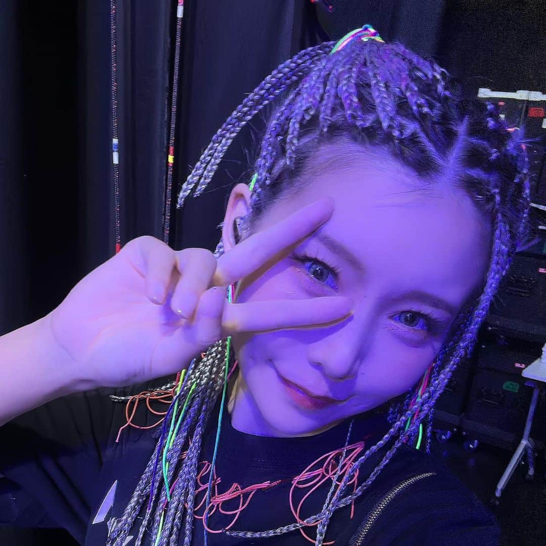 澁谷梓希さんのインスタグラム写真 - (澁谷梓希Instagram)「#電魂祭　MC時の髪型2種  お団子ツインとハーフツイン」6月26日 20時27分 - azk_s811