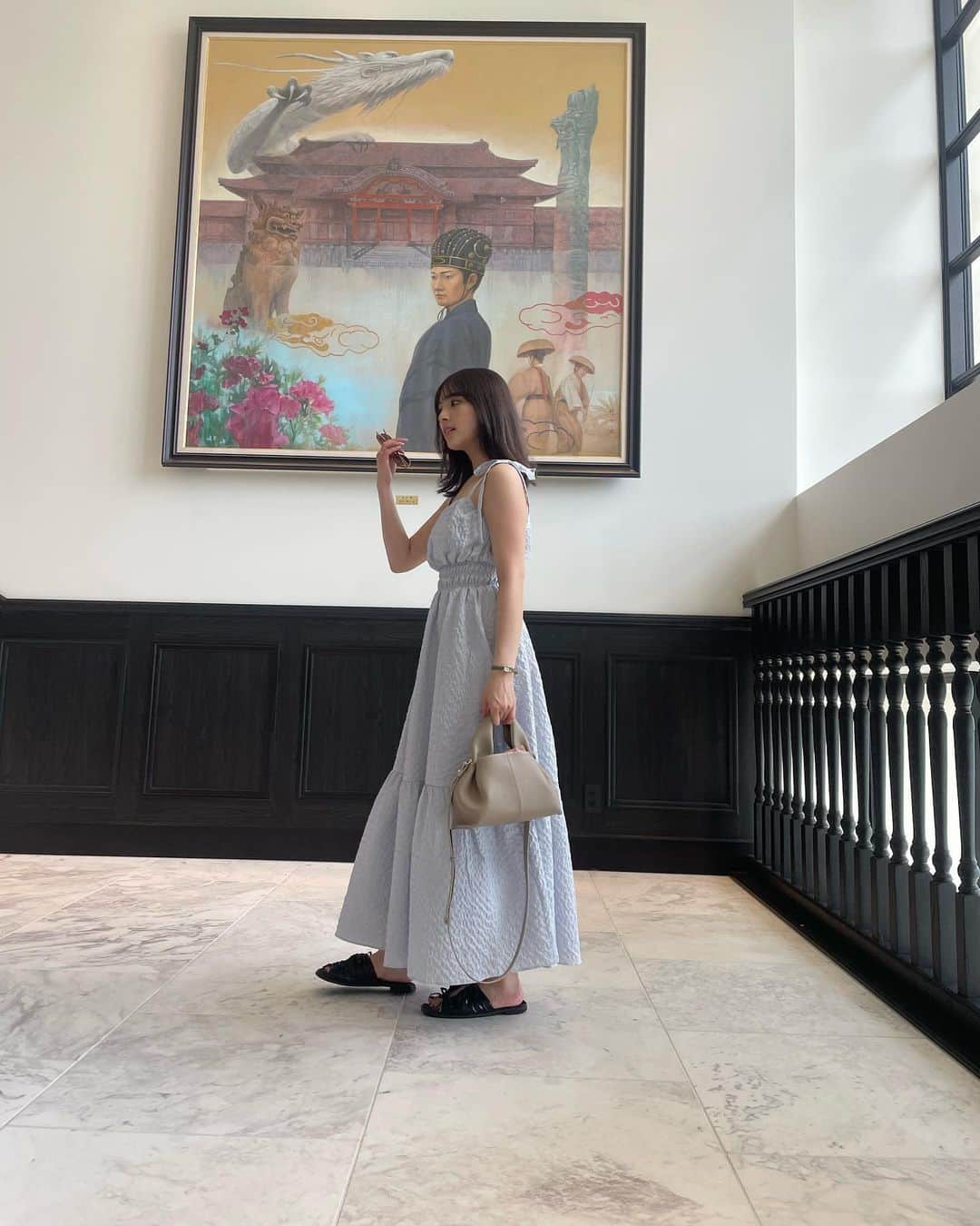 大和田南那さんのインスタグラム写真 - (大和田南那Instagram)「大好きな沖縄へ✈️🤍 荷物はこのバックと 大きめトートのみのミニマルで🧳  雨予報だったけど晴れてよかった~  ちょこちょこ載せていきます🌙  #沖縄旅行 #沖縄ホテル #ホテルモントレ沖縄 #恩納村ホテル」6月26日 20時19分 - nanaowada_official