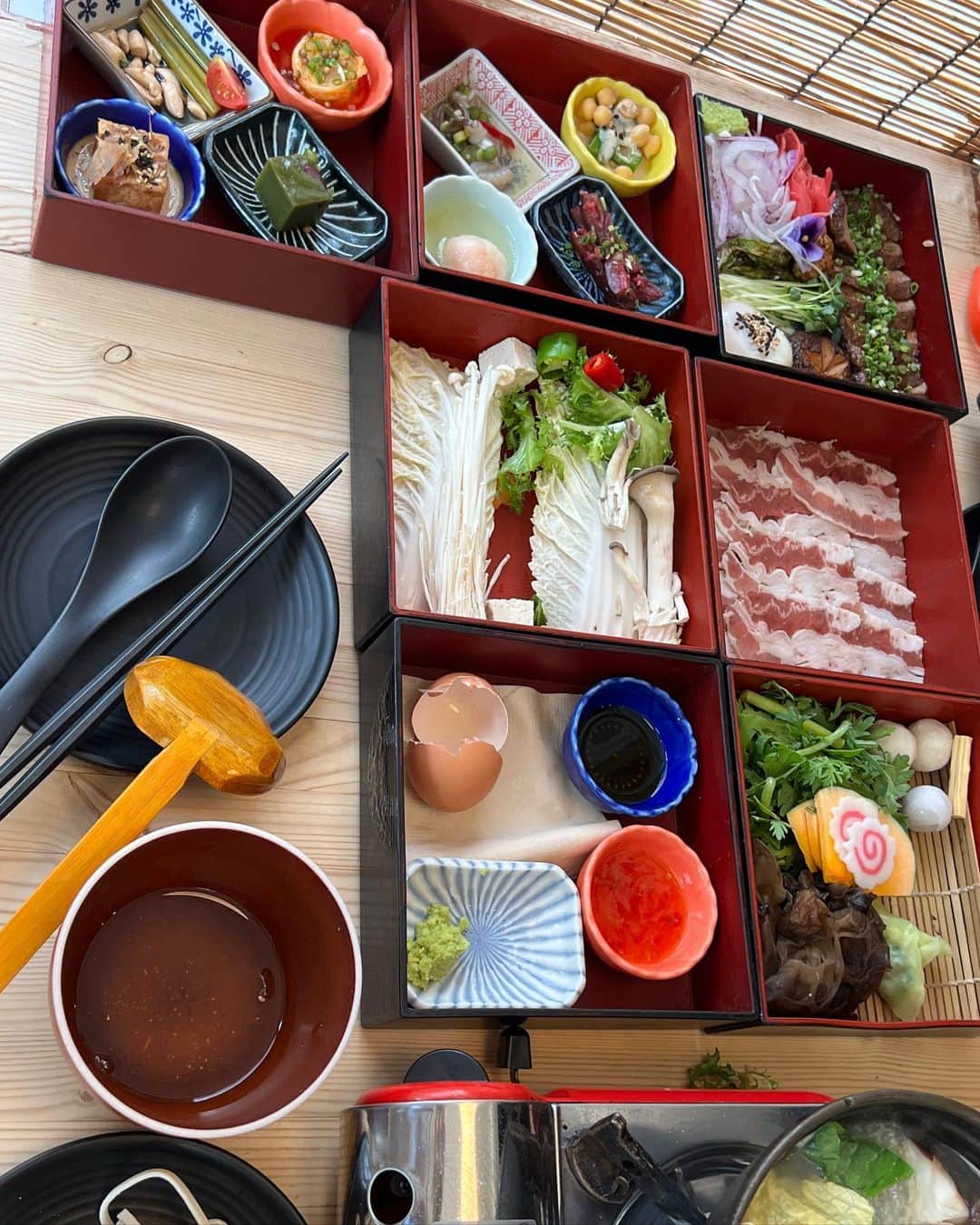 新海まきさんのインスタグラム写真 - (新海まきInstagram)「韓国で日本食❤️雰囲気も日本みたいだったㅎㅎ  #온천집 #대전온천집」6月26日 20時45分 - shinkai_maki