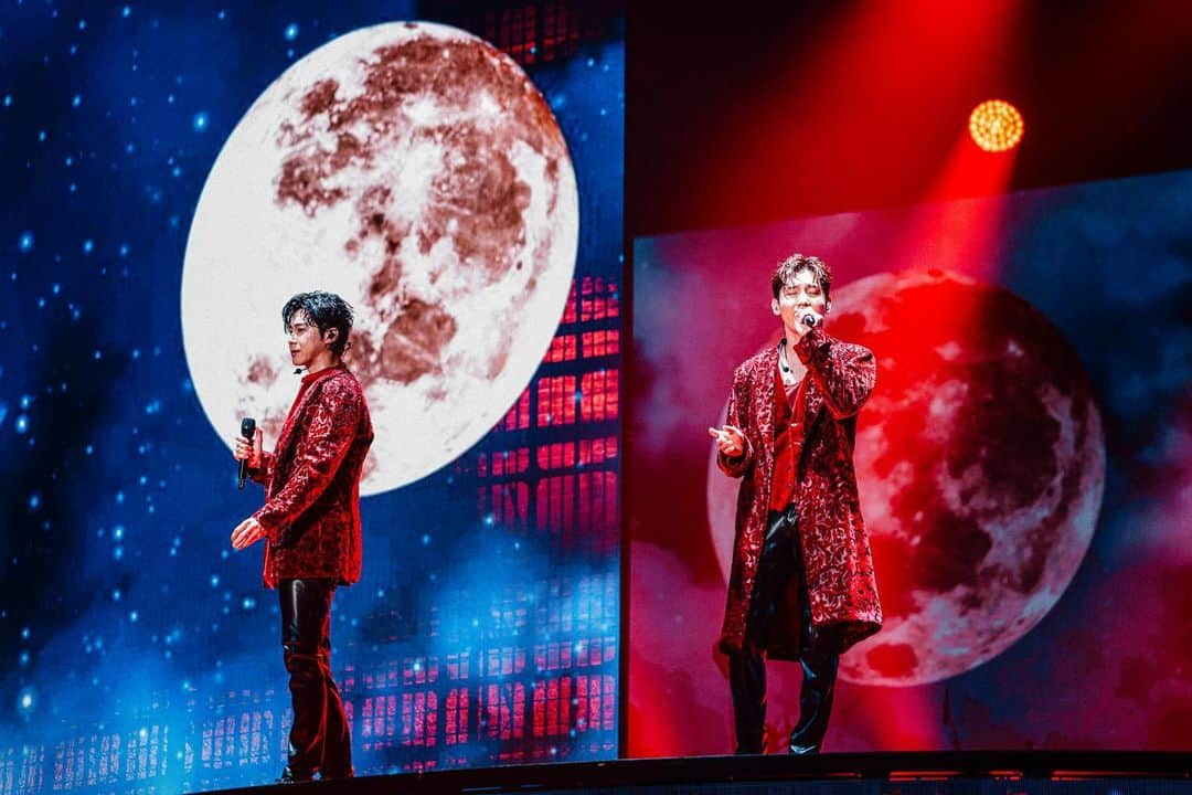 チャンミンさんのインスタグラム写真 - (チャンミンInstagram)「‘Tohoshinki Live tour 2023 Classyc’  20回の公演が全部無事に終わりました。  幸せが溢れる時間でした♪  本当にありがとうございました❤️  #WeareT」6月26日 20時47分 - changmin88