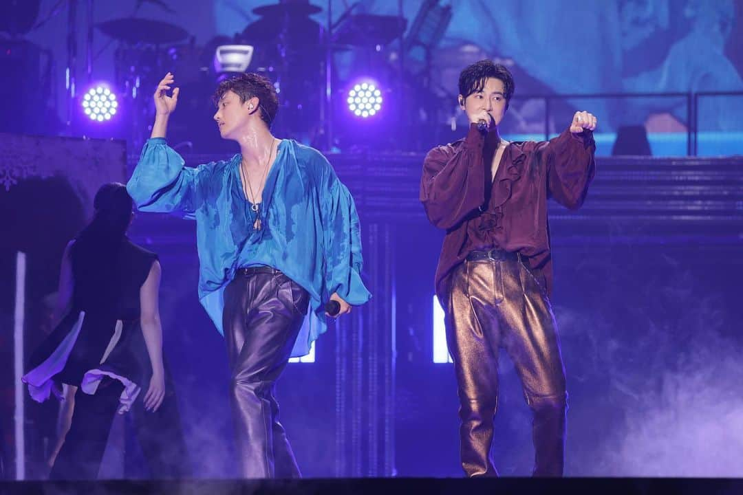 チャンミンさんのインスタグラム写真 - (チャンミンInstagram)「‘Tohoshinki Live tour 2023 Classyc’  20回の公演が全部無事に終わりました。  幸せが溢れる時間でした♪  本当にありがとうございました❤️  #WeareT」6月26日 20時47分 - changmin88