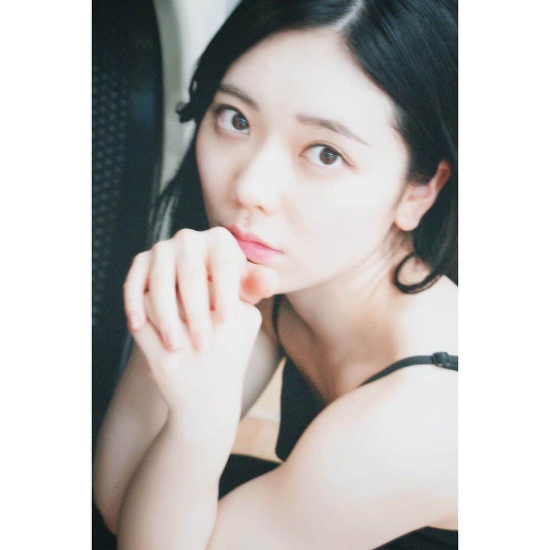 のインスタグラム：「黒いハート…🖤🩶🤍」