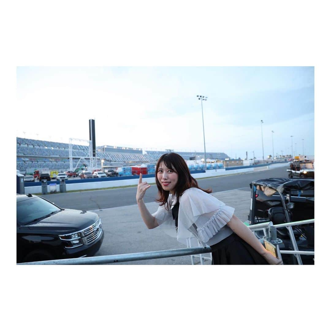 廣瀬茜さんのインスタグラム写真 - (廣瀬茜Instagram)「2023.5.18 Welcome to Rockville Fes  I am feeling so happy that many people came for us! It was absolutely stunning viewing from our stage.  That's so impressive! Thank you again to everyone!  Also it was really nice to meet Mr. Shawn "Clown" Crahan of Slipknot and Rain City Drive!  #bandmaid #welcometorockville #slipknot #raincitydrive」6月26日 11時57分 - akane_bandmaid