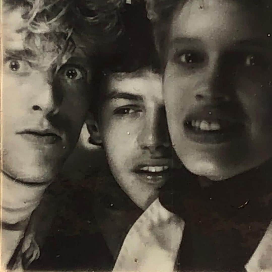 のインスタグラム：「Moi ,guillaume et nancy the #photomaton #paris ❤️❤️❤️」