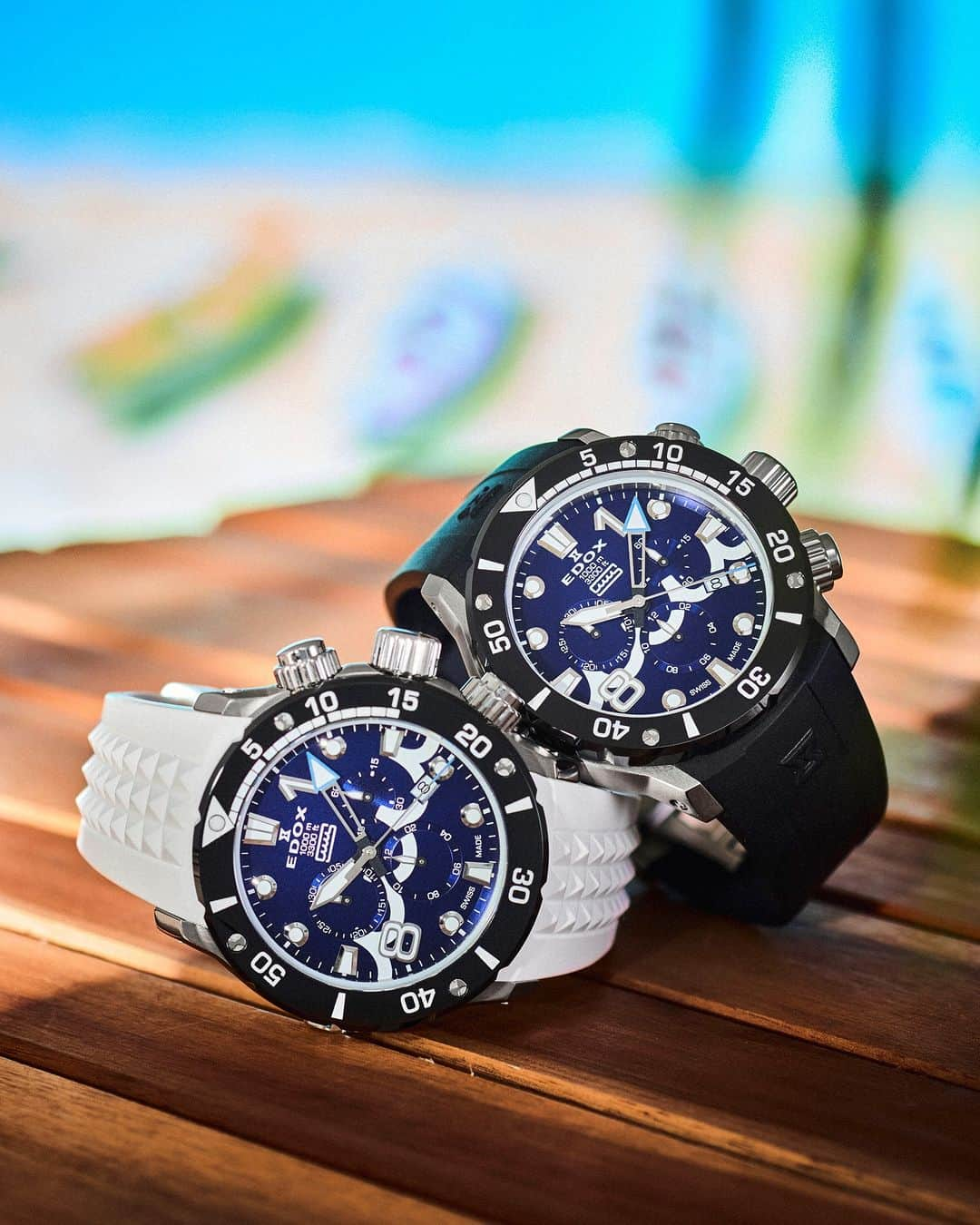 エドックスさんのインスタグラム写真 - (エドックスInstagram)「#クロノオフショア1コレクション CHRONOFFSHORE-1 CHRONOGRAPH  muta MARINE SPECIAL EDITION  AJHH（⽇本正規⾼級時計協会）との特別限定モデルとして、マリンブランド＜muta MARINE＞とのコラボウォッチを2023年7月7日(金)に発売します！ 1000m防水の本格ダイバーズウォッチは、アクティブな夏に欠かせないアイテム。ホワイトのスペアストラップが付属しているので、ファッションやシーンに合わせて付け替えることができます。150本限定なのでお見逃しなく！  ___ #夏と言えばエドックス #EDOX #エドックス #高級腕時計 #防水時計 #ダイバーズ #ダイバーズウォッチ #街ダイバーズ #ハイスペダイバーズ #クロノオフショア1 #クロノオフショア１  #ムータ #ムータマリン #muta #mutamarine @muta__official」6月26日 12時15分 - edox_jp