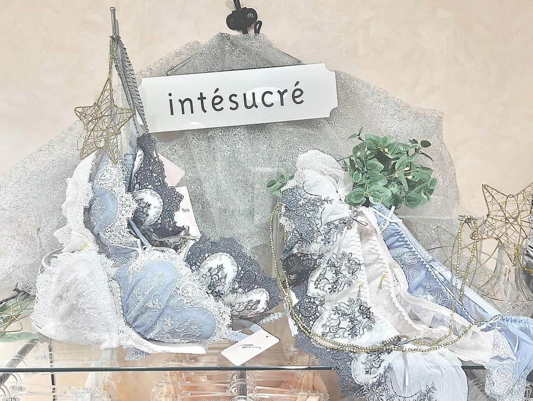 アンテシュクレのグルメインスタ