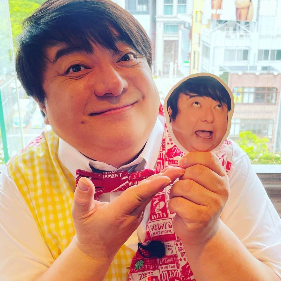 彦摩呂さんのインスタグラム写真 - (彦摩呂Instagram)「おかげさまで大好評！ ヒコウマい店！  仙台放送 「仙台市青葉区 #かのおが便利軒」 7月2日(日)12:55〜  前回のイタリアンに続き、 今回は私、彦摩呂が本気で愛するホルモン！ 極上のコースお楽しみに…！  彦摩呂Mg #パンサー #尾形貴弘 さん #狩野英孝 さん @kanooga0916 #彦摩呂 #食レポ」6月26日 15時39分 - hikomaro_honmono