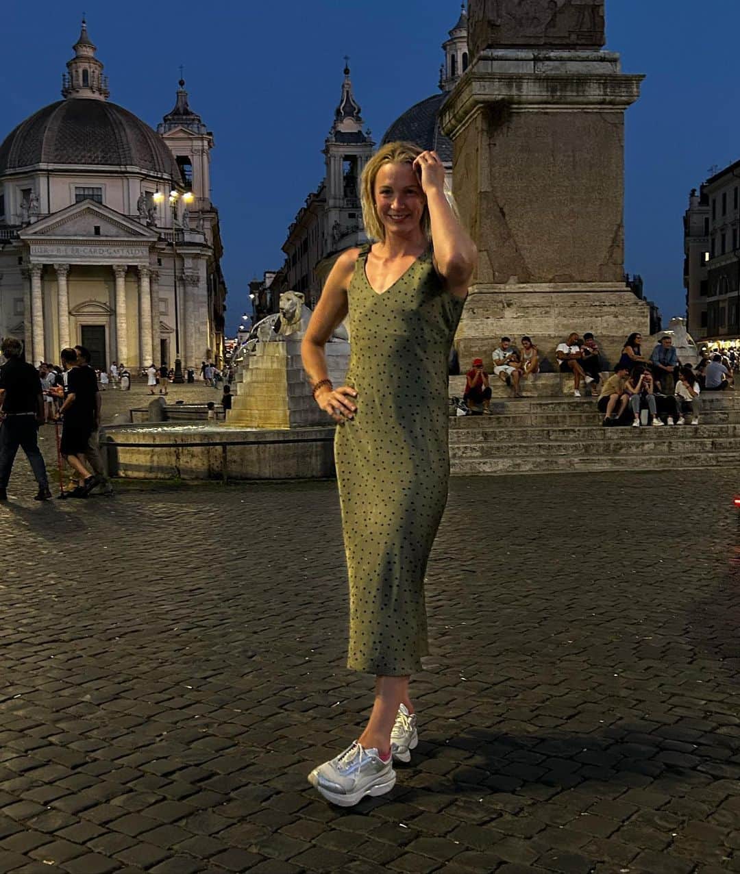 サラ・ショーストレムさんのインスタグラム写真 - (サラ・ショーストレムInstagram)「Grazie Roma 🇮🇹 🍕」6月26日 16時37分 - sarahsjostrom