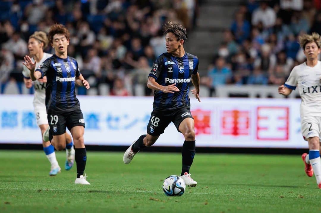 石毛秀樹のインスタグラム：「. リーグ戦4連勝  次も勝ちましょう！  #gamba #石毛秀樹  #48 #hummel」