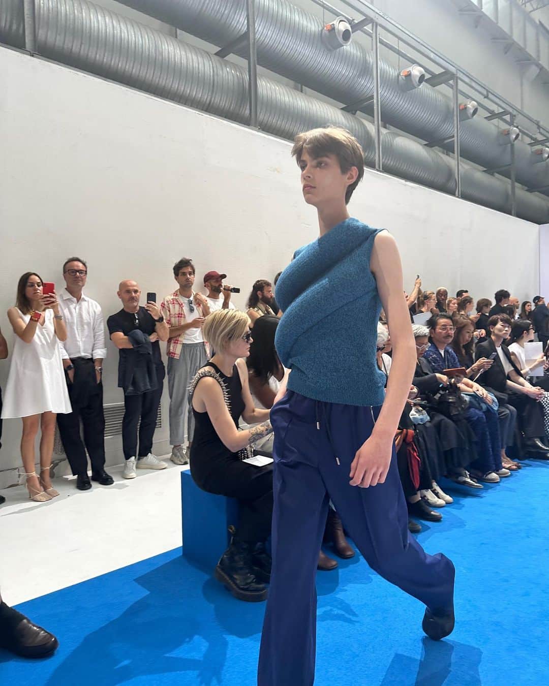 Noah（ノア）さんのインスタグラム写真 - (Noah（ノア）Instagram)「JW ANDERSON 2024 S/S 🐸🍎  #TaikiNoah#jwanderson#MFW2024SS」6月26日 16時43分 - noah_bbb