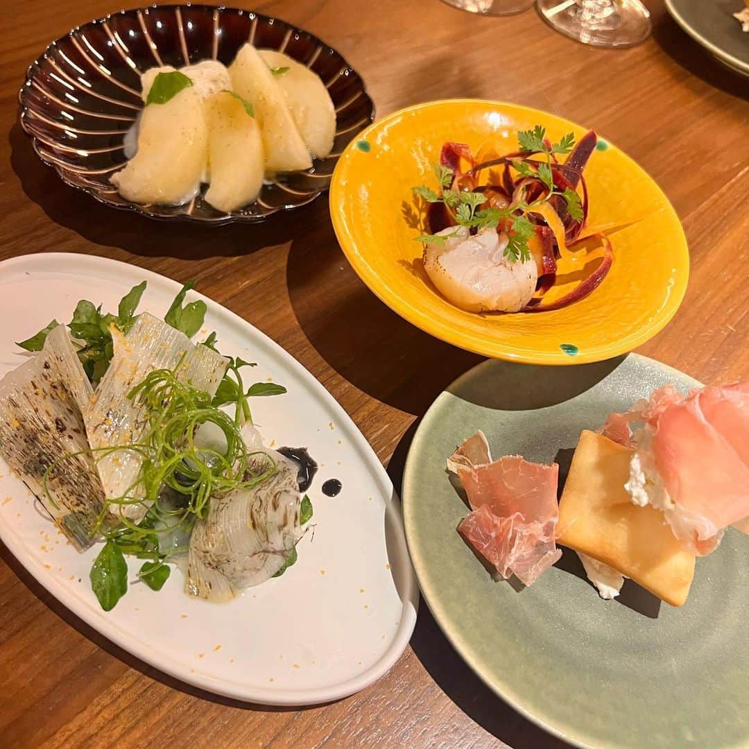 丸ごと焼いたリコッタチーズとレンズ豆とローストチェリートマトのレシピ