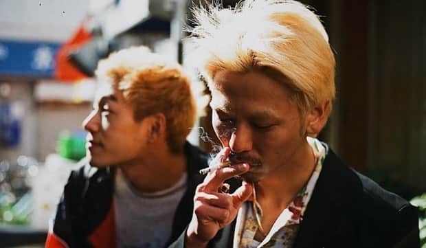櫻井圭佑のインスタグラム：「この度、初監督/脚本作品 映画「#君に幸あれよ」の配信&DVD化が決定致しました。 劇場のない地域の皆様、様々な事情でこの映画を見にいくことができなかった皆様へ、作品と出会える機会を新たに創出する機会をいただき大変光栄に思います。どうぞよろしくお願い致します。  ----配信媒体----  □Amazon  □U-NEXT □FOD □iTunes □GooglePlay(Youtube含む) □アスミックエース □Lemino □クランクインビデオ □ビデオマーケット  ⭐︎配信は7/10〜より随時開始。 レンタル配信(都度課金)&デジタルセル配信をお求めいただけます。  ⭐︎DVDの発売は、9/1に発売を予定しております。 合わせてよろしくお願いします。  __________________________________________________  少し先にはなりますが、また新たに劇場も決まり、そちらのお知らせもお楽しみにしていただければと思います。引き続き作品の応援をよろしくお願い申し上げます。  #映画 #君に幸あれよ」