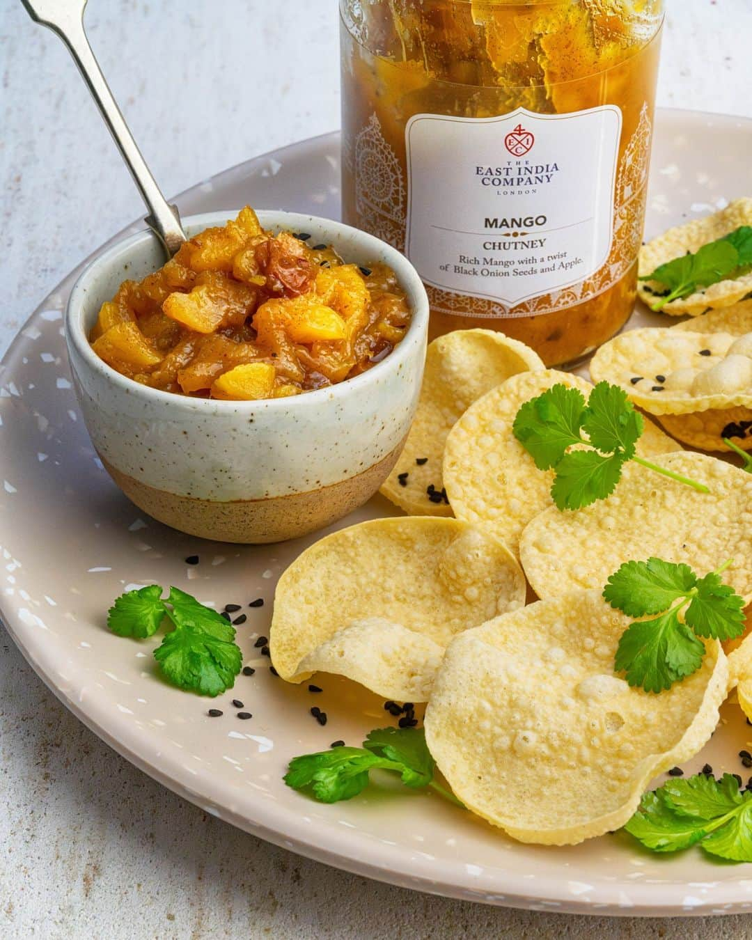 The East India Companyのインスタグラム：「Take the sweetness of mango, add the savouriness of black onion seeds and the crispness of apple and there you have our Mango Chutney...the perfect summertime condiment.  #theeastindiacompany #luxuryfood #mangochutney #chutney #preserves #apple #sweet #delicious #preserving」