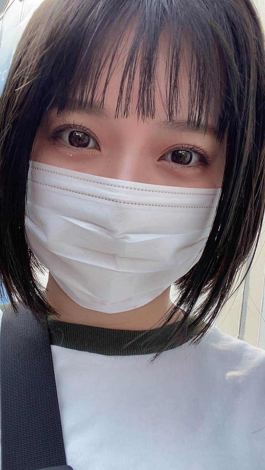 三田寺理紗のインスタグラム：「綺麗なお色に染めてもらい、整えてもらったよ！ 竹見さん @shinyatakemi0519 感謝😆✨✨」