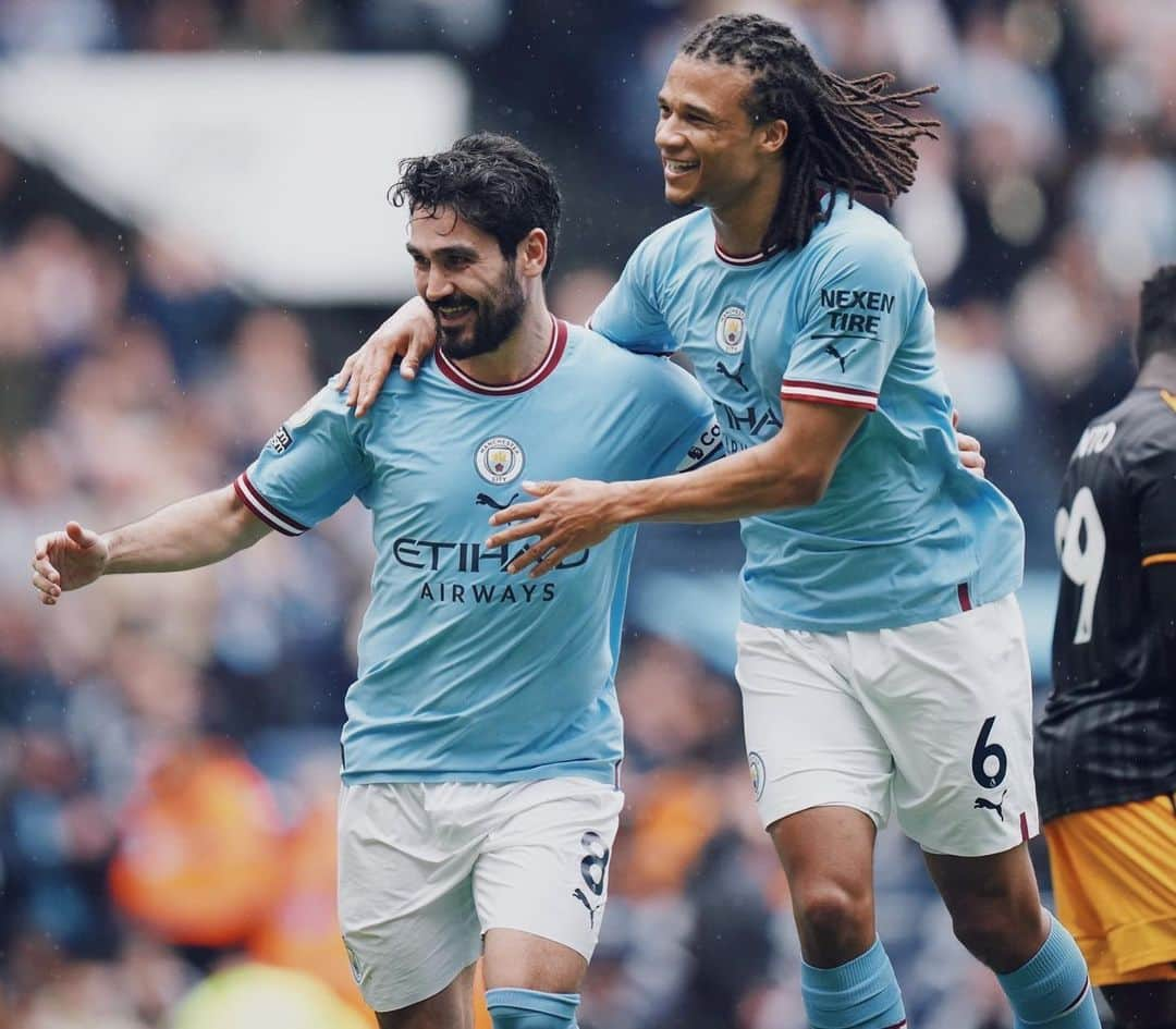 ナタン・アケさんのインスタグラム写真 - (ナタン・アケInstagram)「We will miss you Captain 💙 all the best for you and your family @ilkayguendogan」6月26日 18時27分 - nathanake