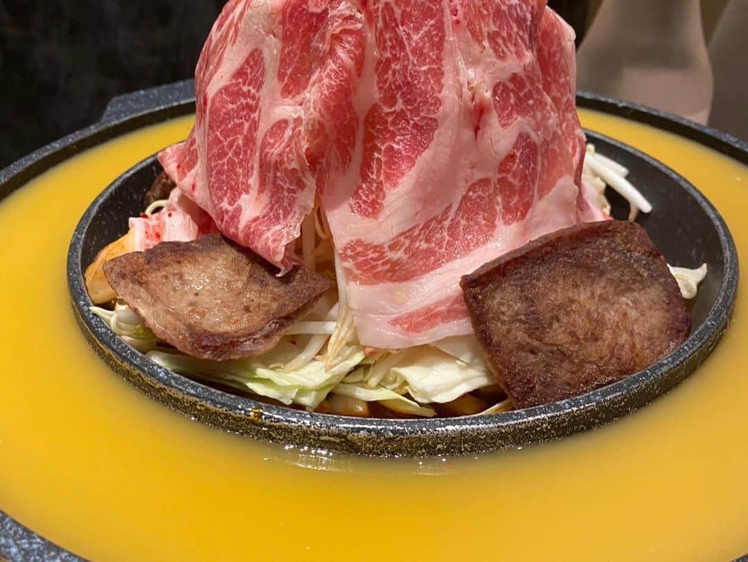 近藤千尋さんのインスタグラム写真 - (近藤千尋Instagram)「先日、 #ちーまこ　VTRで見たお店に🍲💗 空いてるメンバーで 行ってきました☺️🍴笑  マッコリも幸せすぎた。。。！！！ こんな時間があるから頑張れるよねぇ💗☺️  今週も頑張りましょう‼️💕」6月26日 18時52分 - chipichan.1215