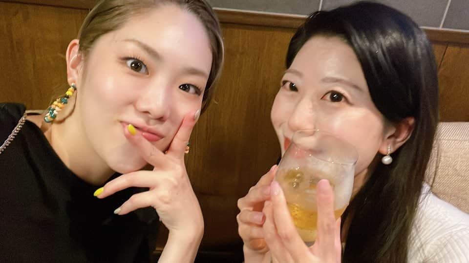 留依蒔世さんのインスタグラム写真 - (留依蒔世Instagram)「生誕祭色々。 幸せすぎる女S いっぱい祝ってもろた🥹❤️🤣 シャッシャッてやってくださいね 登場人物たくさんですよ  写真撮ってなかったけど祝ってくれた人ありがとう🥹❤️笑   #宝塚用語  #宙組  #生誕祭  #誕生日  #バルーンはマイホームで元気です  #プレゼント大体酒  #幸せの極み」6月26日 19時05分 - rui_makise_official