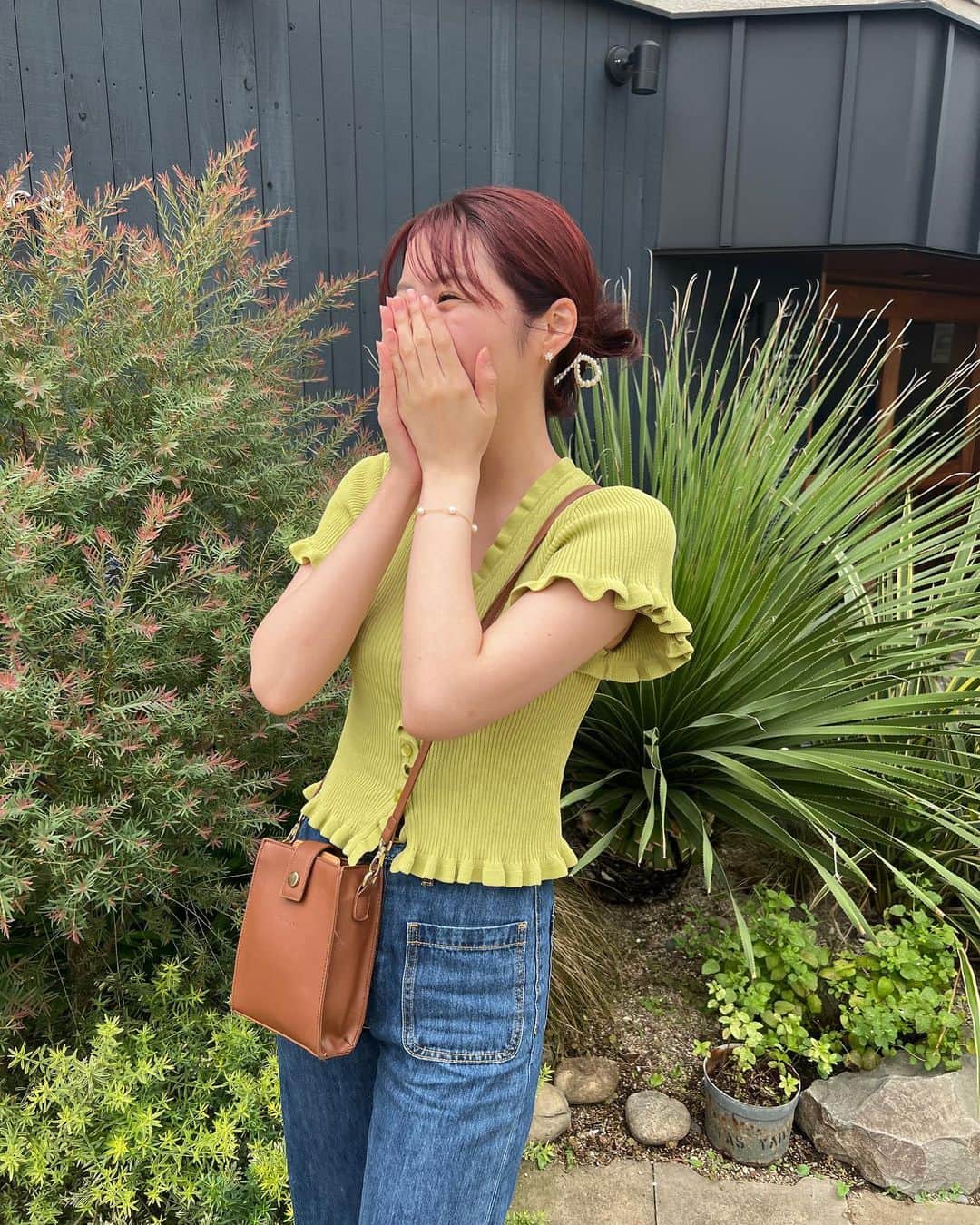 青島妃菜さんのインスタグラム写真 - (青島妃菜Instagram)「ひなのインスタは緑ばっかりだねって言われる🌱 青もたまにあるじゃんね🩵  最近牛乳にハマってます🥛。」6月26日 19時19分 - hina1226_01