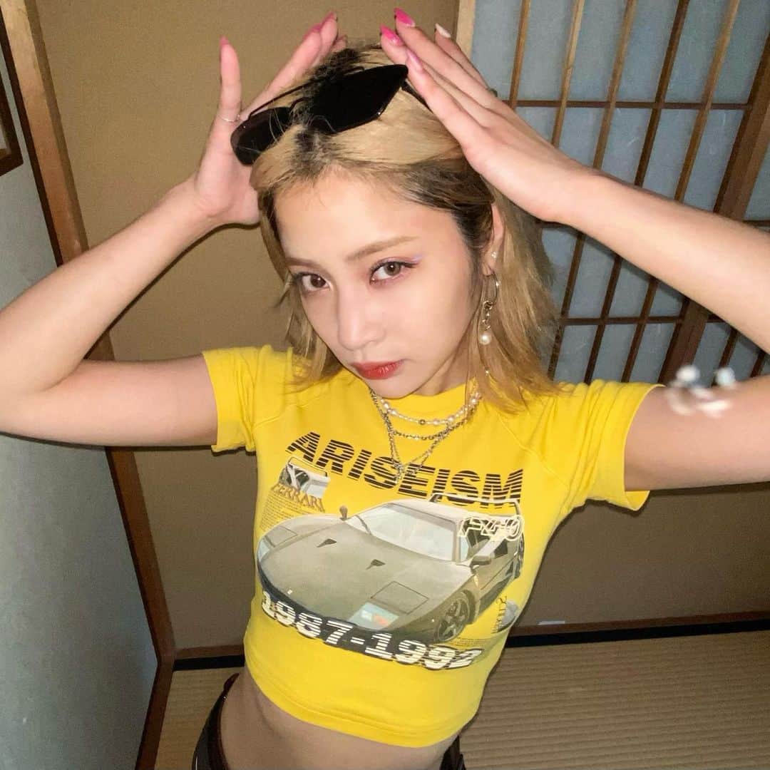 hibikiのインスタグラム：「💛🐥👑🐯🍋」