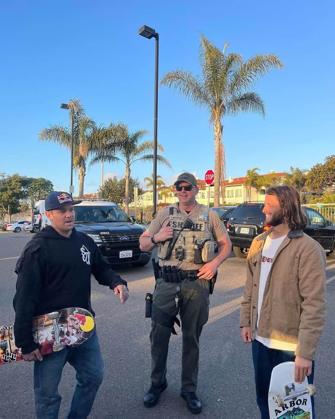 Skate Crunch (OG)さんのインスタグラム写真 - (Skate Crunch (OG)Instagram)「San Diego Skateboarding 💪🏼😵🤙🏼 @slappyredz 🗣️ The energy was unreal on this session • Big thanks to @shecks for hyping me up to jump off this thing (just wait until you see his trick), thanks to the @homies for keeping it up fired up as always and huge thanks to the sheriff of Encinitas for giving us the green light and helping with traffic control. Thank you skateboarding💘   🤳🏽@nativemeddle 📸 @timaguilar」6月27日 4時52分 - skatecrunchmag