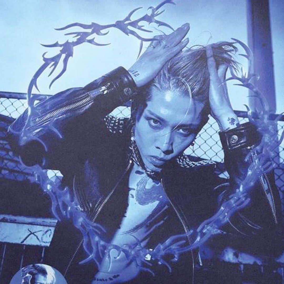 雅-MIYAVI-のインスタグラム：「❤️‍🔥  Brazil 2023.July.7th  やれやれダゼ  ⚡️⚡️  #Repost @miyavi_staff ・・・ Limited Edition @miyavi_ishihara trading cards will be sold @followhwstar’s Asia Star Festival in Brazil on July 7, 2023. There are only 150 cards in existence.」