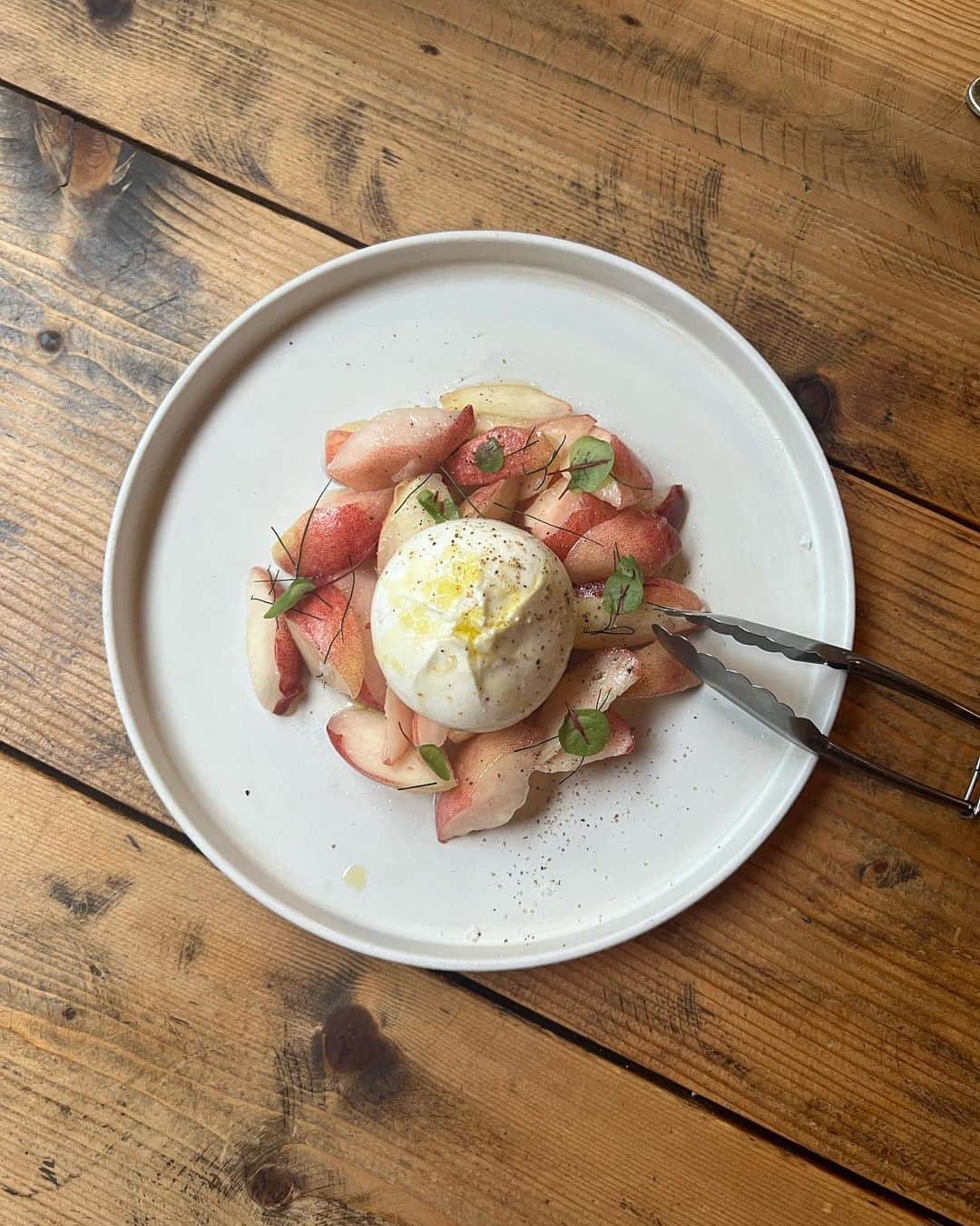 山田菜々のグルメインスタ