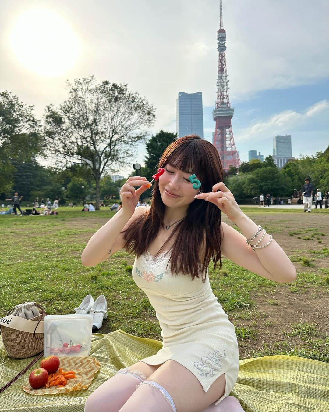 のインスタグラム：「📍🗼  しほちゃん毎年ありがとう👩‍👧  #6月の投稿6月のうちに　#25」