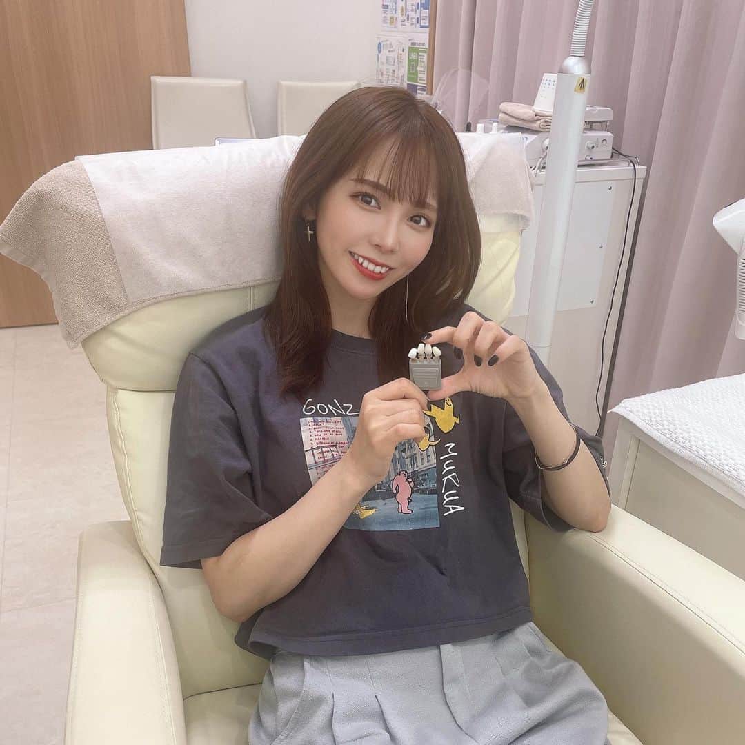 西村歩乃果さんのインスタグラム写真 - (西村歩乃果Instagram)「こんばんわー🌝 この前のお仕事でアンミカさんと写真撮ってもらいました＼(^o^)／  2枚目ミュゼホワイトニングでメンテナンスしてきました＼(^o^)／ 定期的にやることで 白さキープできるんだ🥺 笑顔の秘訣は歯の白さ♡🦷 いつもありがとうございます😊  詳しくはミュゼホワイトニング公式 アカウントをみてみて！    ＠kj_musee_whitening   #ミュゼホワイトニング　　　　　　 #ミュゼ　　　　　　　　　　　 #歯医者 #恵比寿駅前デンタルクリニック #ホワイトニング 　　　　　　　　　 #美容 #PR」6月26日 21時23分 - honoka.n28