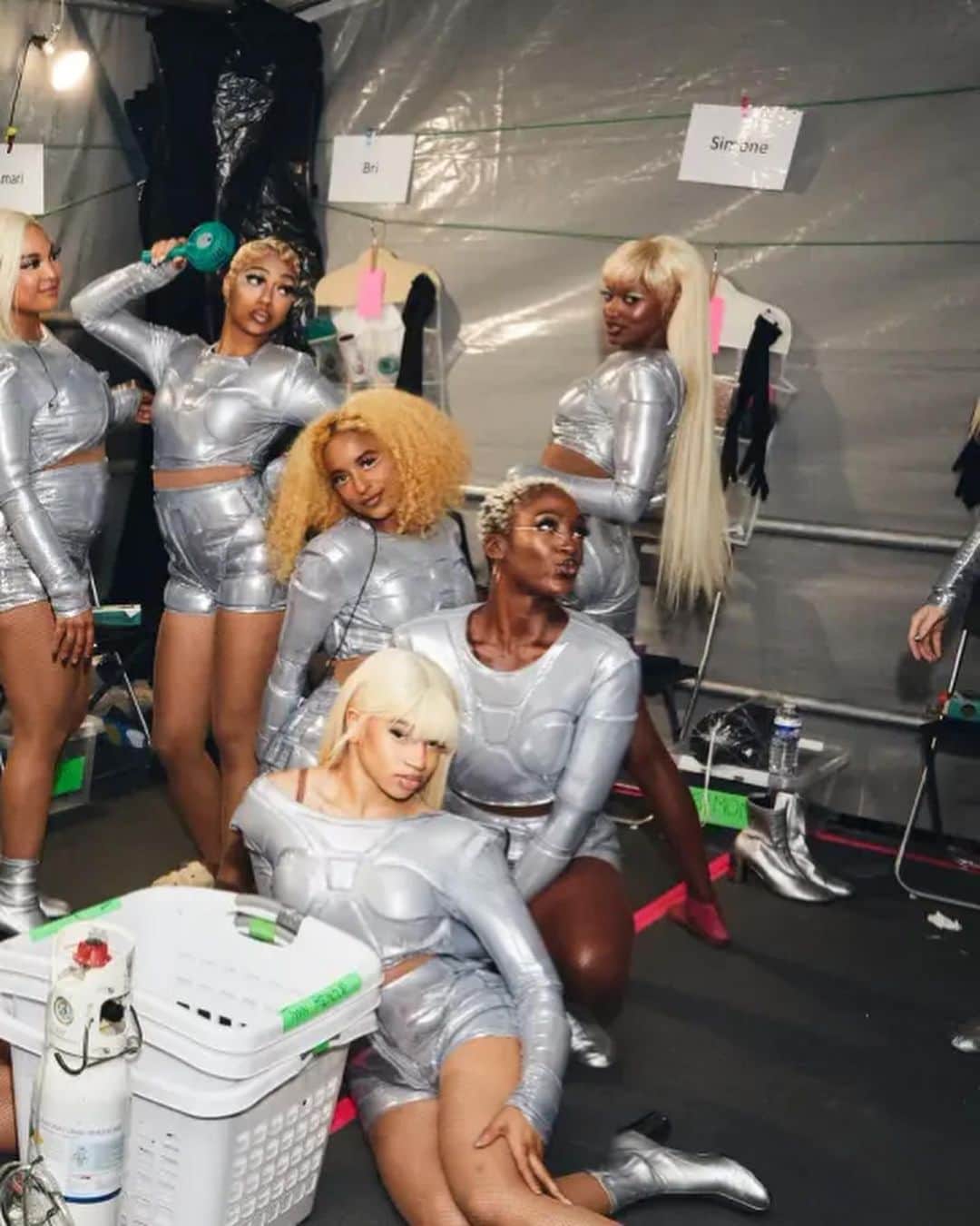 Ai Shimatsuさんのインスタグラム写真 - (Ai ShimatsuInstagram)「We have made it to the last city of RWT European leg… I can’t believe we only have 2 shows left!!!  Every city we performed was beautiful in it’s own way and I don’t take this experience for granted. 🙏✨  We’ll be giving our all in Warsaw, Poland!🪩❤️‍🔥 See you soon. :) 🫶  📸 @andrewwhitey @leahtak_   #renaissanceworldtour #beyoncé #warsaw #poland」6月26日 21時42分 - aishimatsu