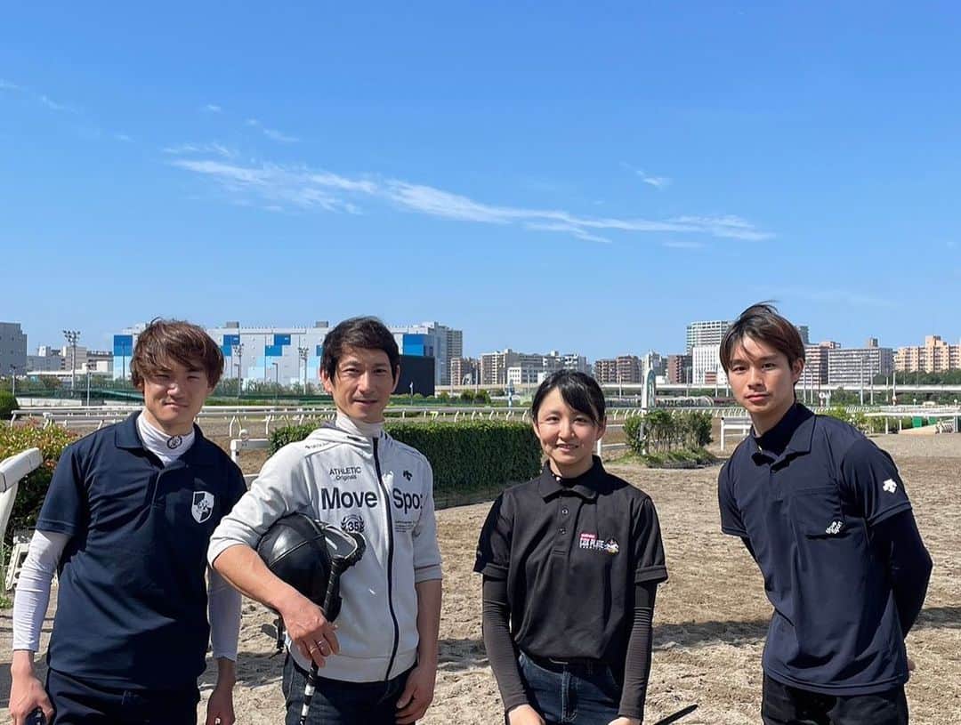 古川奈穂さんのインスタグラム写真 - (古川奈穂Instagram)「土曜日、日曜日ともに函館競馬場で騎乗させて頂きました。 乗せてくださった関係者の皆様、応援してくださった皆様、ありがとうございました。  5/15〜6/4まで大井競馬場で調教に騎乗させていただいていました。 期間中、沢山の方にお世話になりとても充実した時間を過ごす事ができました。  ありがとうございました！  #大井競馬場   #函館競馬場  #函館   https://www.youtube.com/watch?v=L73oBlgb3p4」6月26日 21時59分 - naho_furukawa_official
