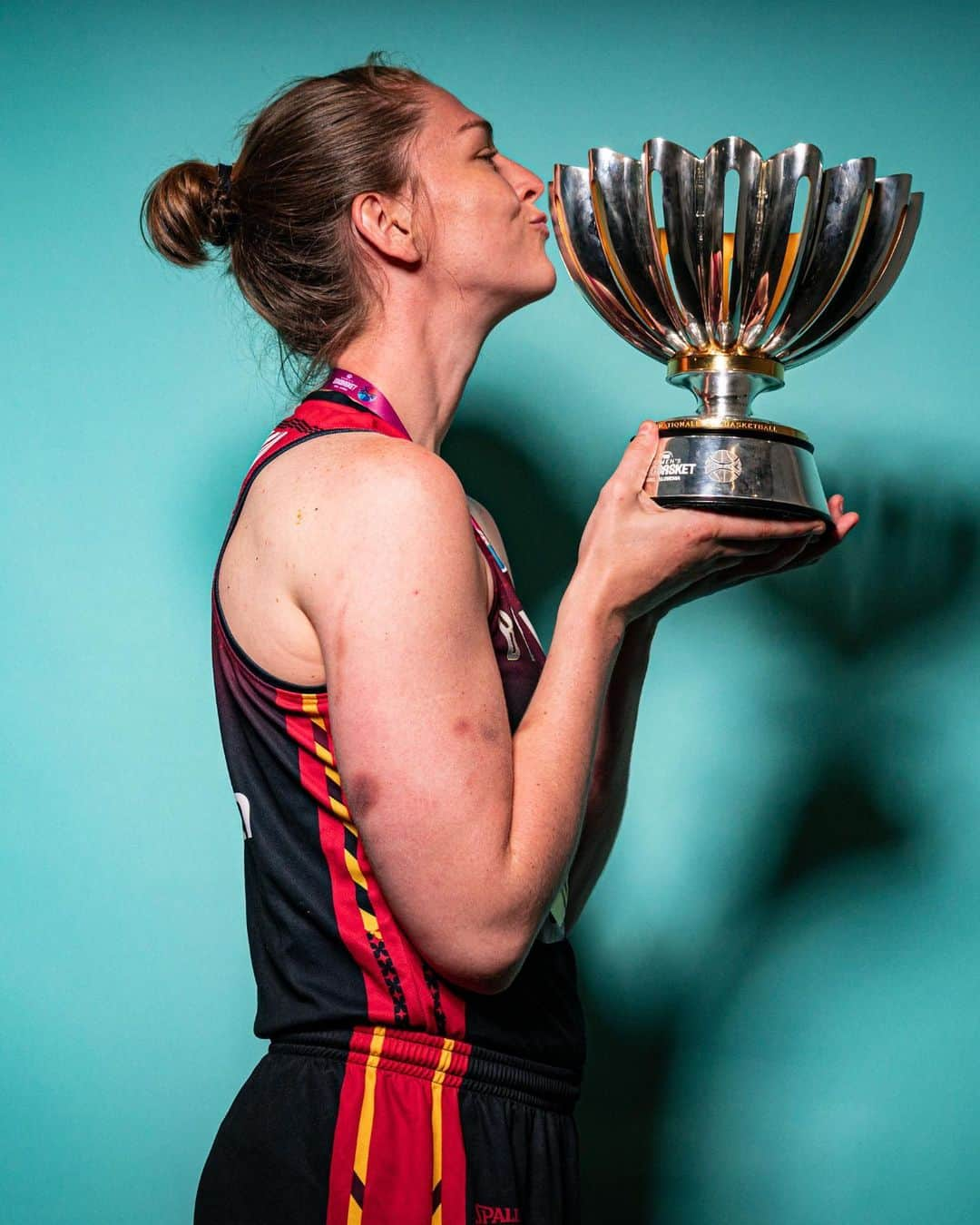 FIBAさんのインスタグラム写真 - (FIBAInstagram)「🇧🇪 HISTORY 🇧🇪  Belgium won the #EuroBasketWomen for the first time in history last night, beating Spain in the final! 🏆」6月26日 22時17分 - fiba